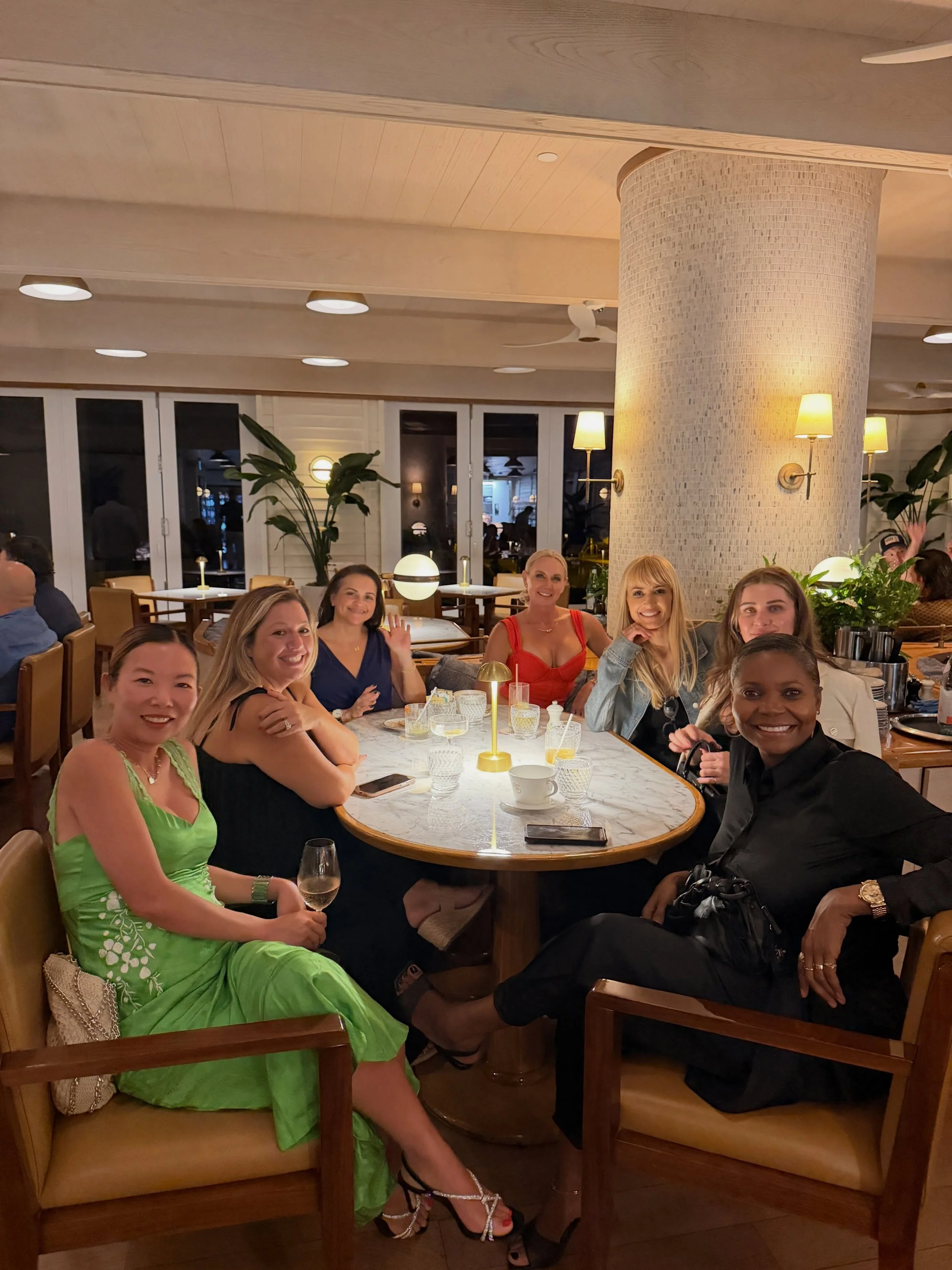 Wow. What a magical evening with all of you ladies. Thank you so much for joining us at @evelynsfortlauderdale @fsfortlauderdale we can't wait to see you again very soon. 

Comment the word "link" for all of our upcoming events.