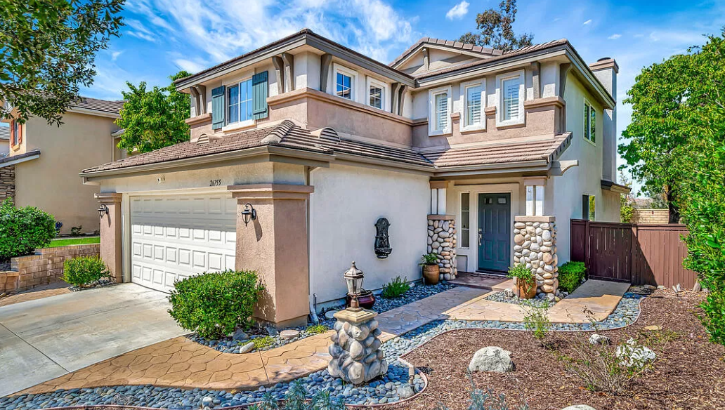 Canyon Country - $850,000