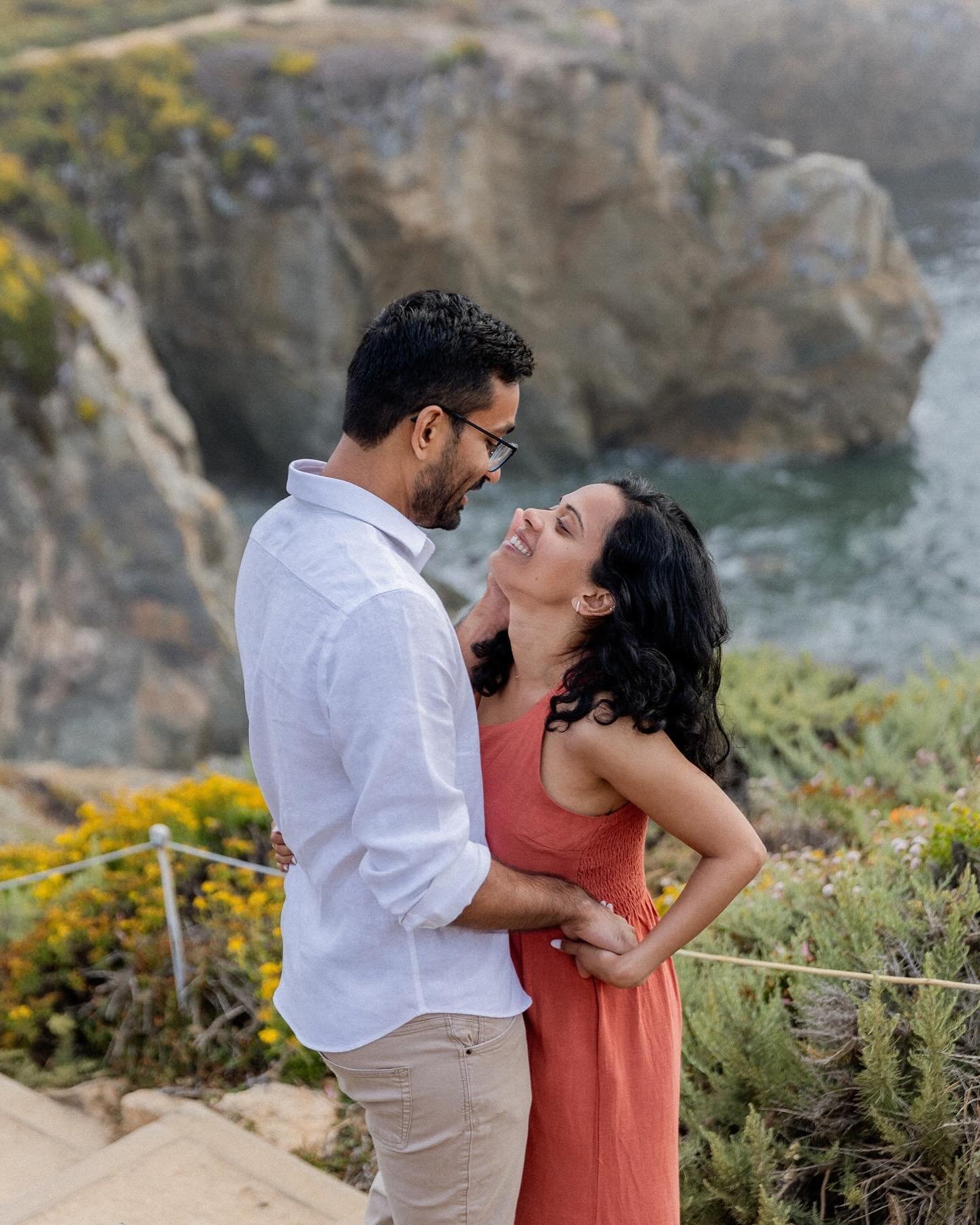 Just added this gallery to my website&hellip; it was the perfect proposal day + engagement portrait day because Abhinav is the sweetest &amp; planned the most thoughtful &amp; incredible day ever, so of COURSE Gauree said YES! ❤️💍

Head over to my s