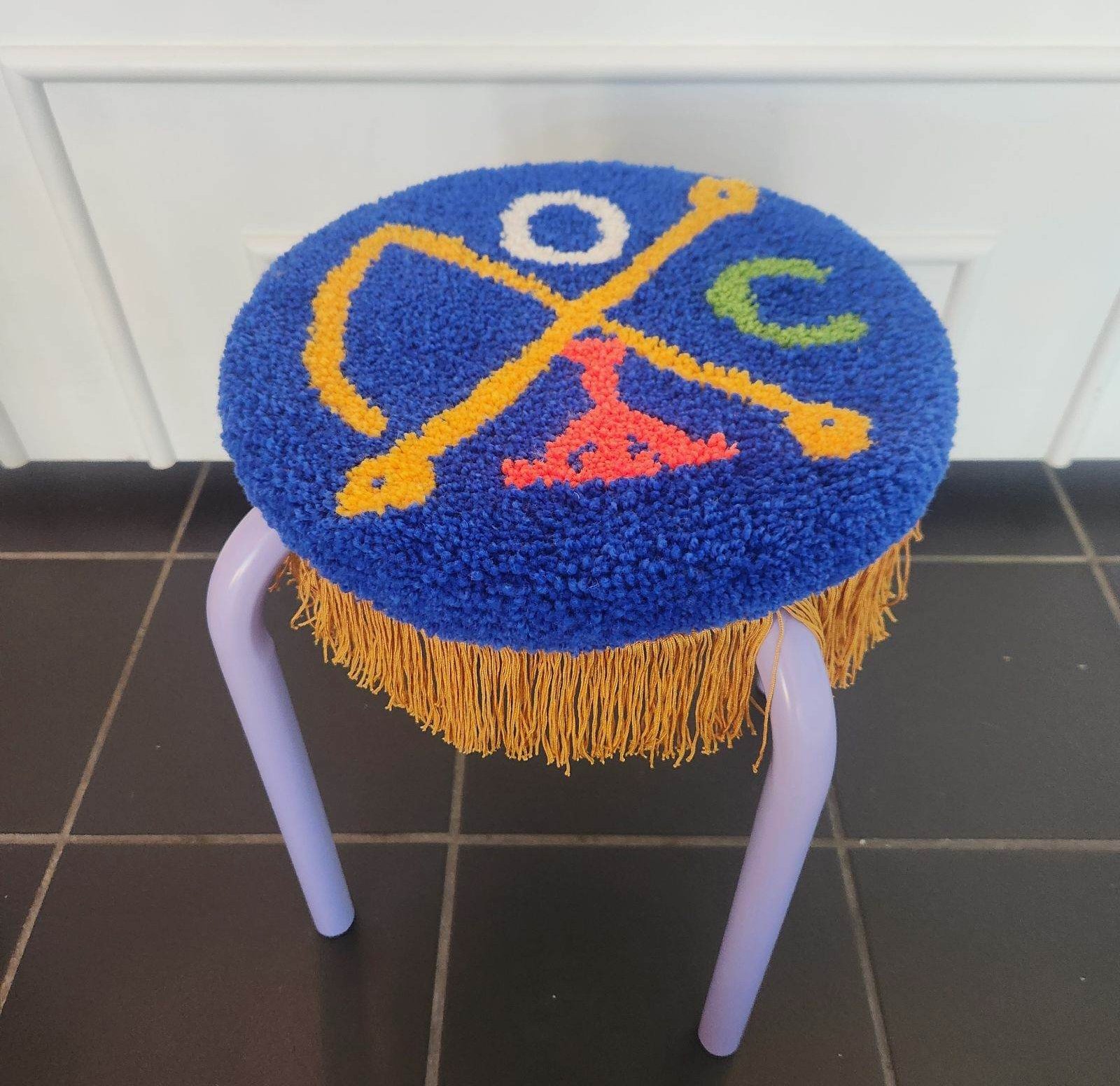 Venus stool side.jpeg
