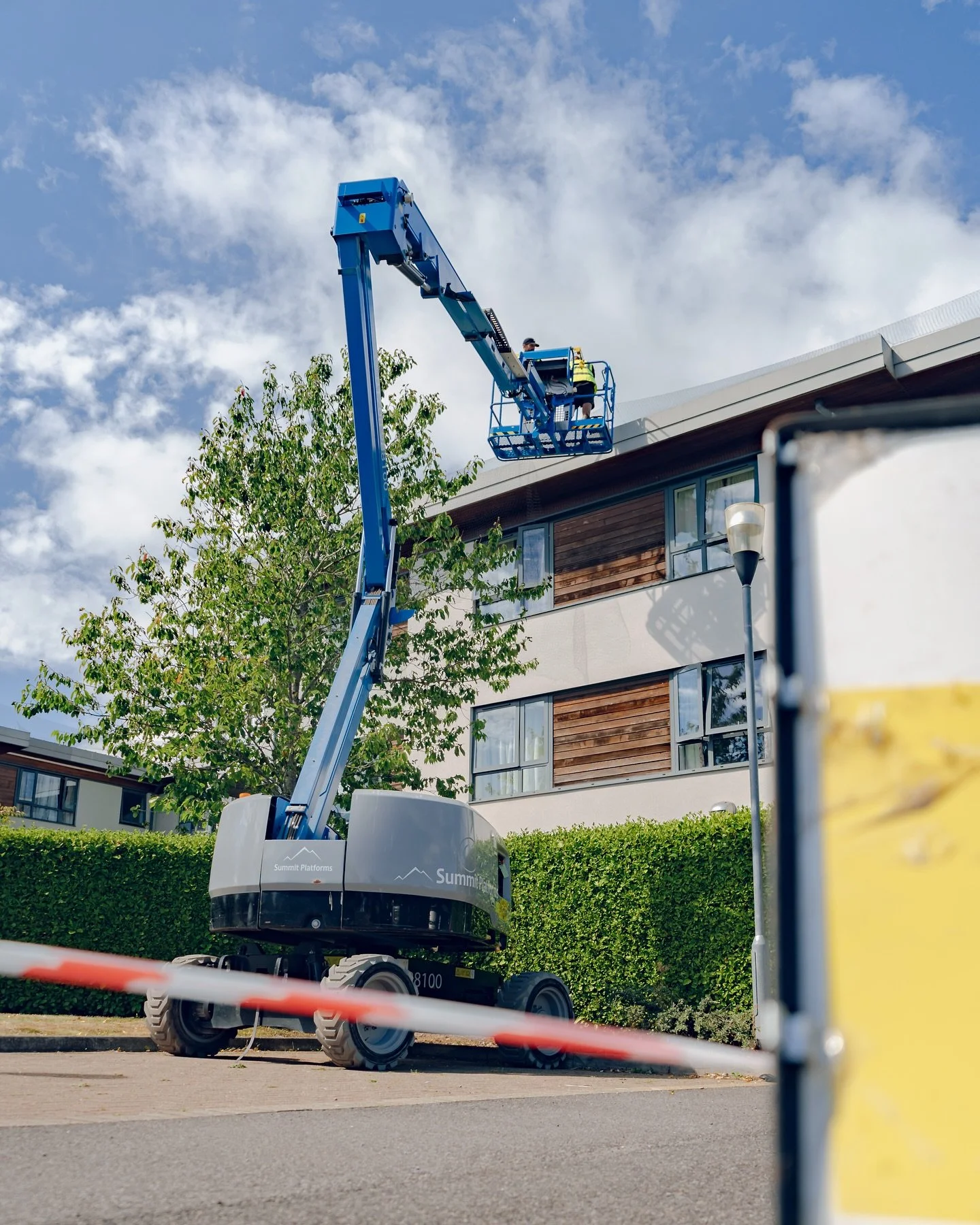 Teamwork on the rooftops 💪 

Today we wrapped up our first roof netting installation and made a strong start on the second. High-quality work, delivered safely and efficiently &mdash; exactly how we do things at Axentra. 👷&zwj;♂️✨
&bull;
&bull;
&bu