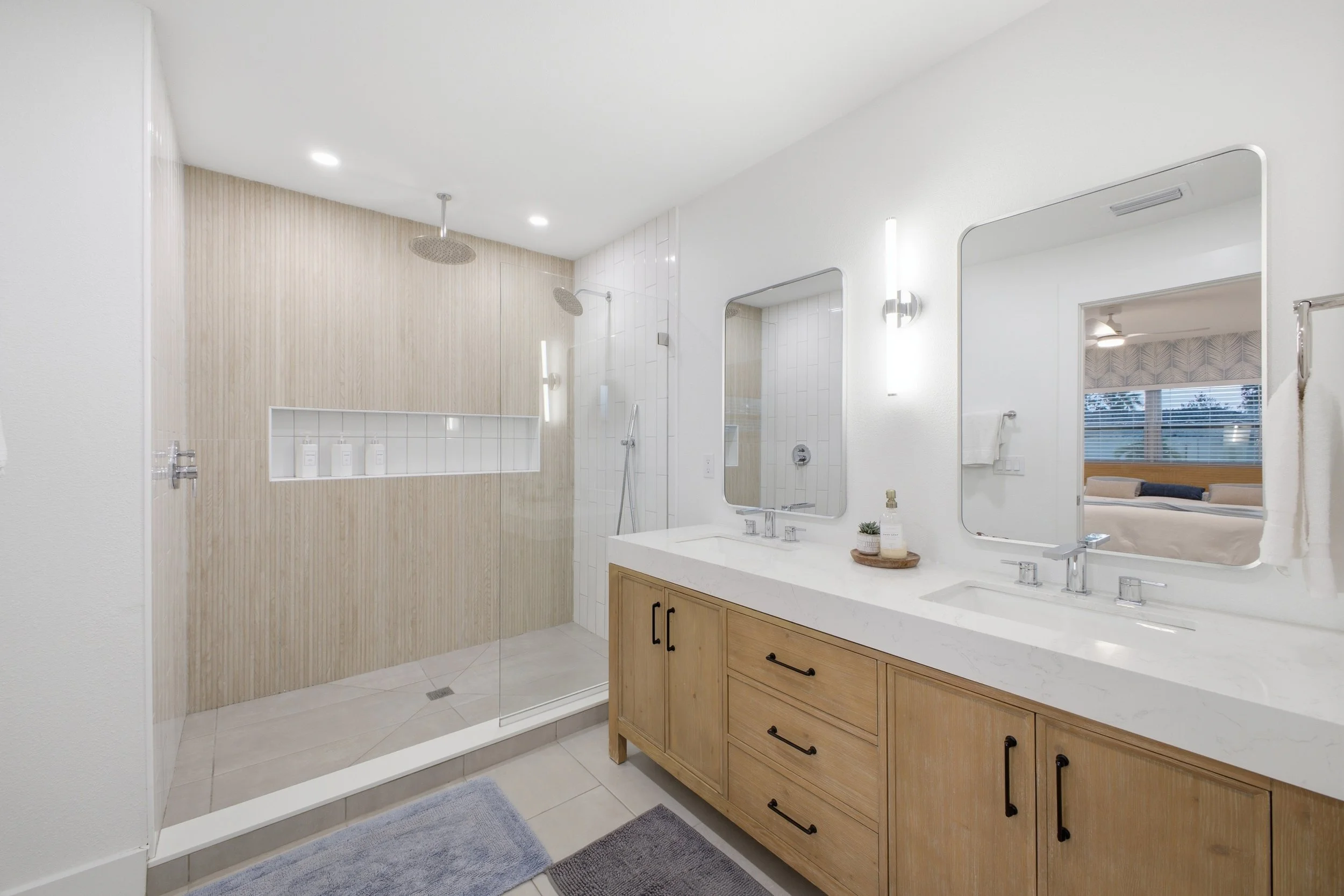 Professional interior real estate photography for a residential listing in Sarasota, Florida.