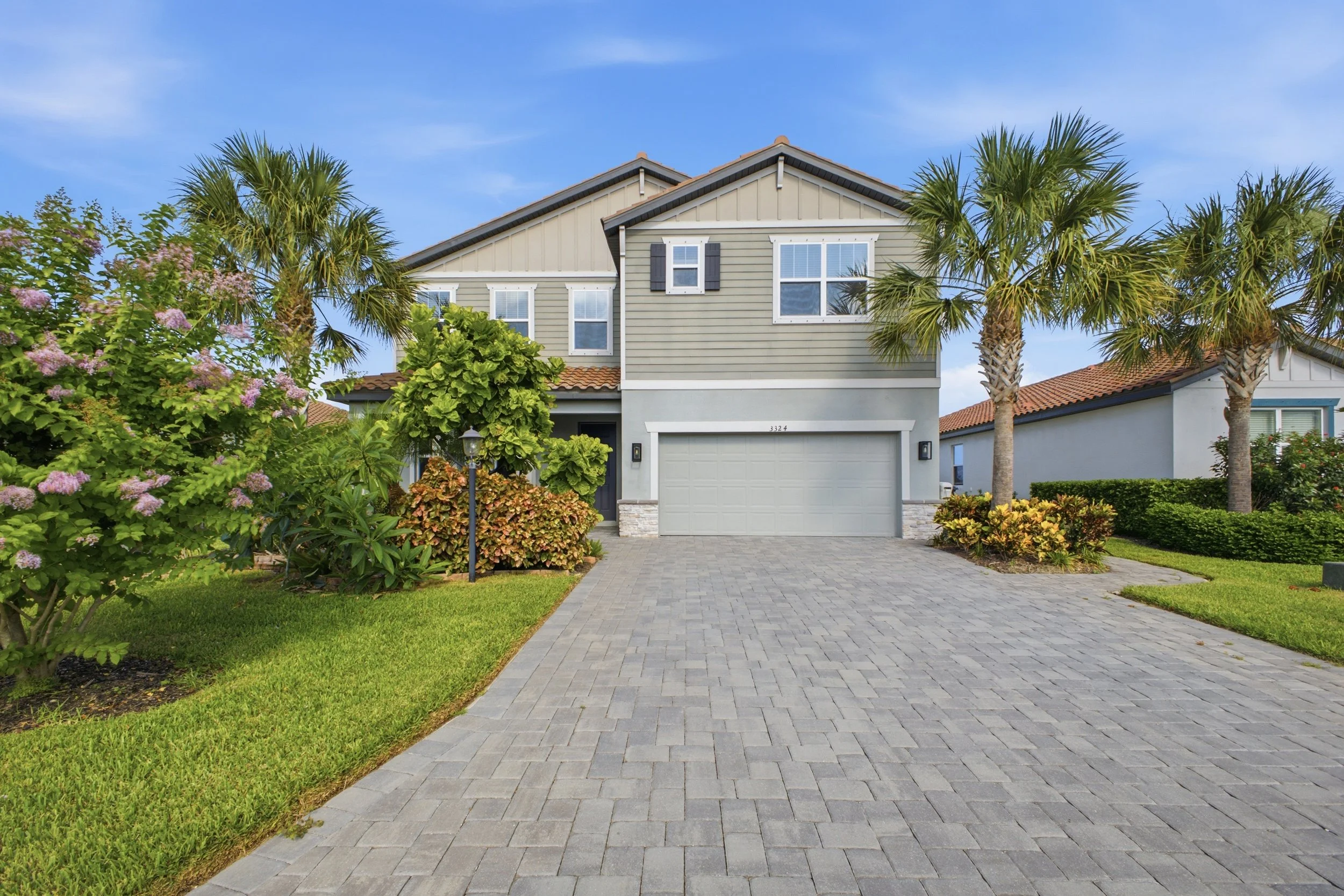 Professional exterior real estate photography showcasing a Lakewood Ranch home.