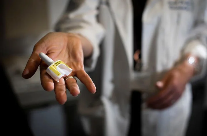 narcan.jpg