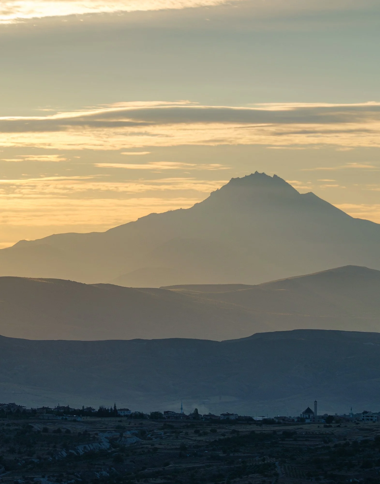 Gradient-of-Colours-in-Mountains-of-Cappadocia.jpg
