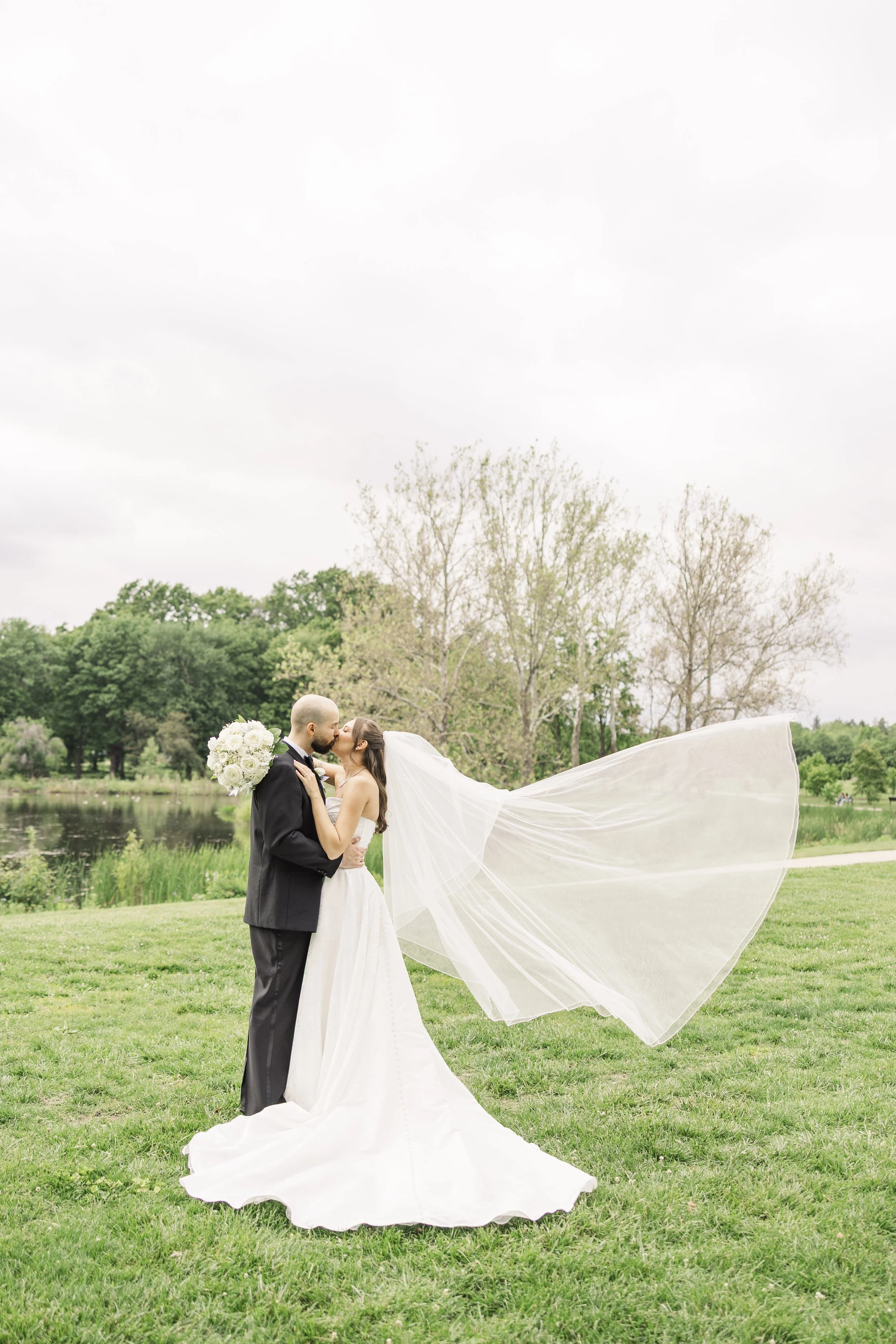 Abby &amp; Ian | A Classic Wedding Day at I-Hotel in Champaign, Illinois