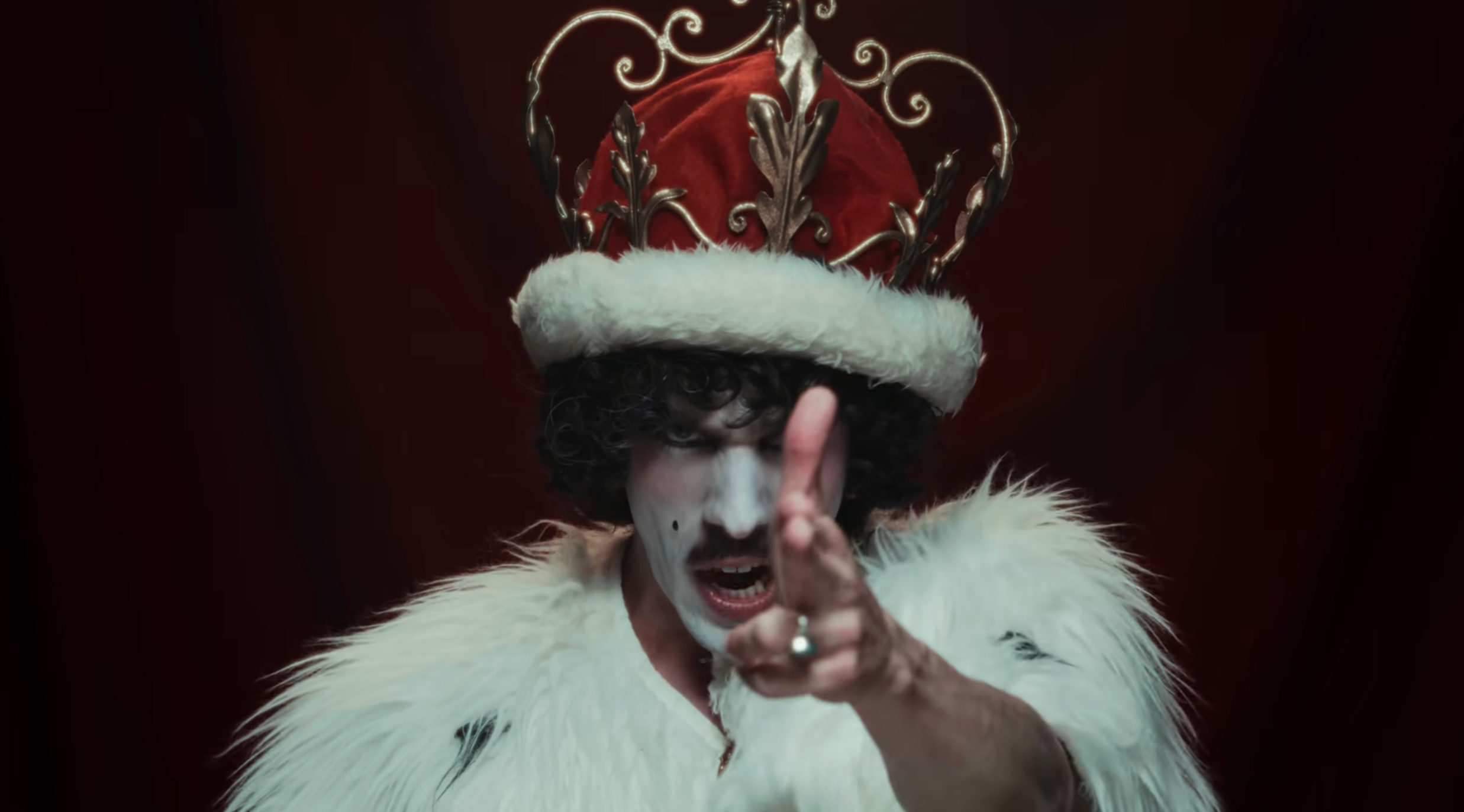 Zach Witness: 'Killa Queen'