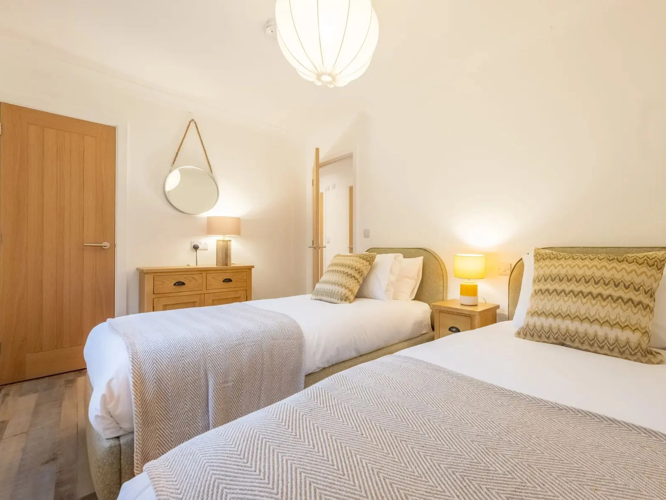 Fox and Bear Bespoke Interiors Den project double bedroom.jpg