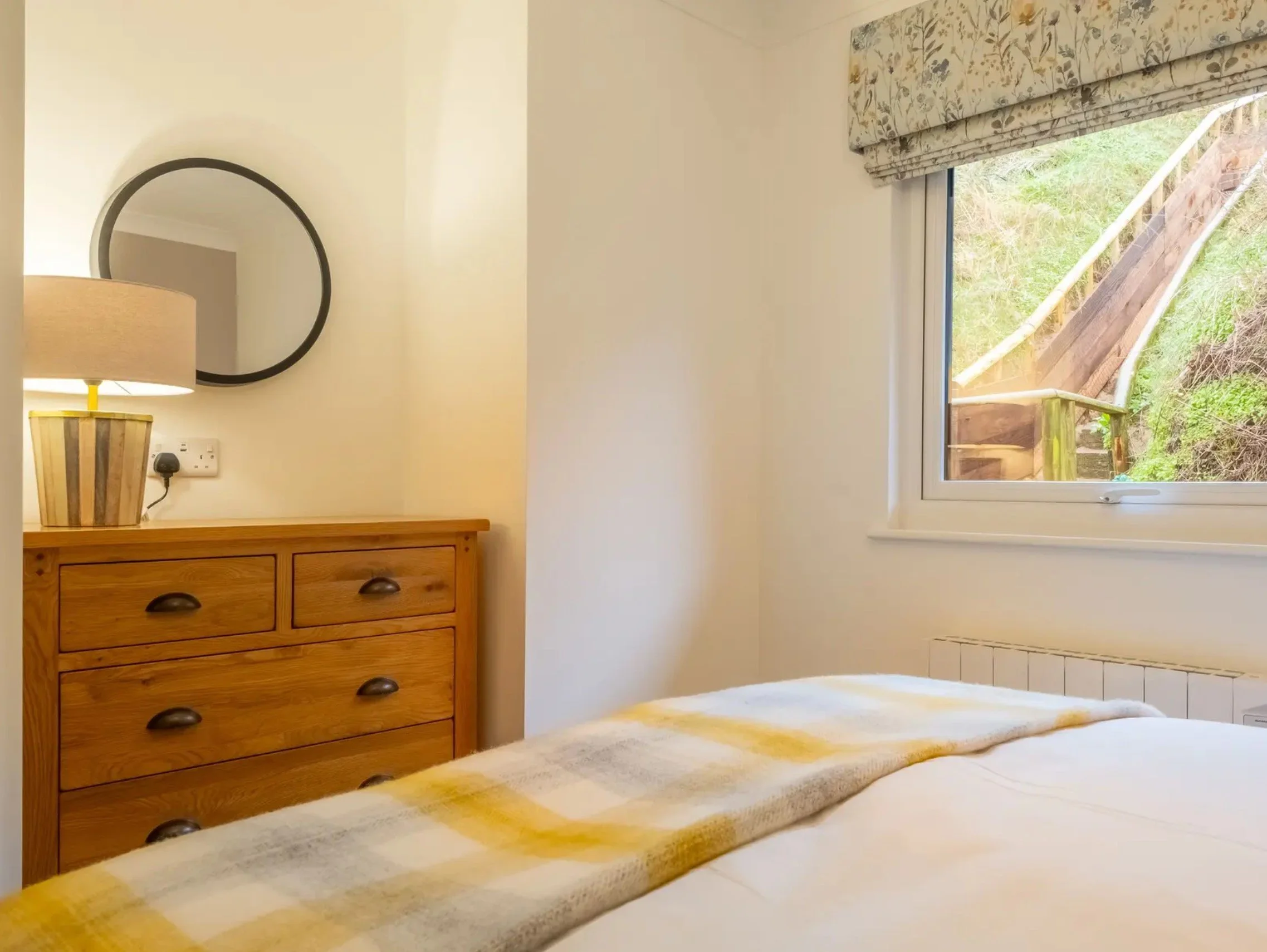 Fox and Bear Bespoke Interiors Den project bedroom.jpg