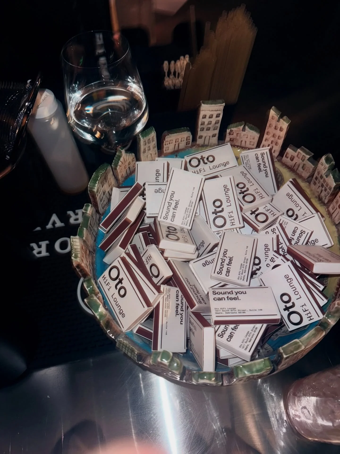 Merch that matches the vibe, ya dig? Felt the sound at the @oto.hifi.lounge for opening weekend with @crabrangucci and @hairbrain.roots