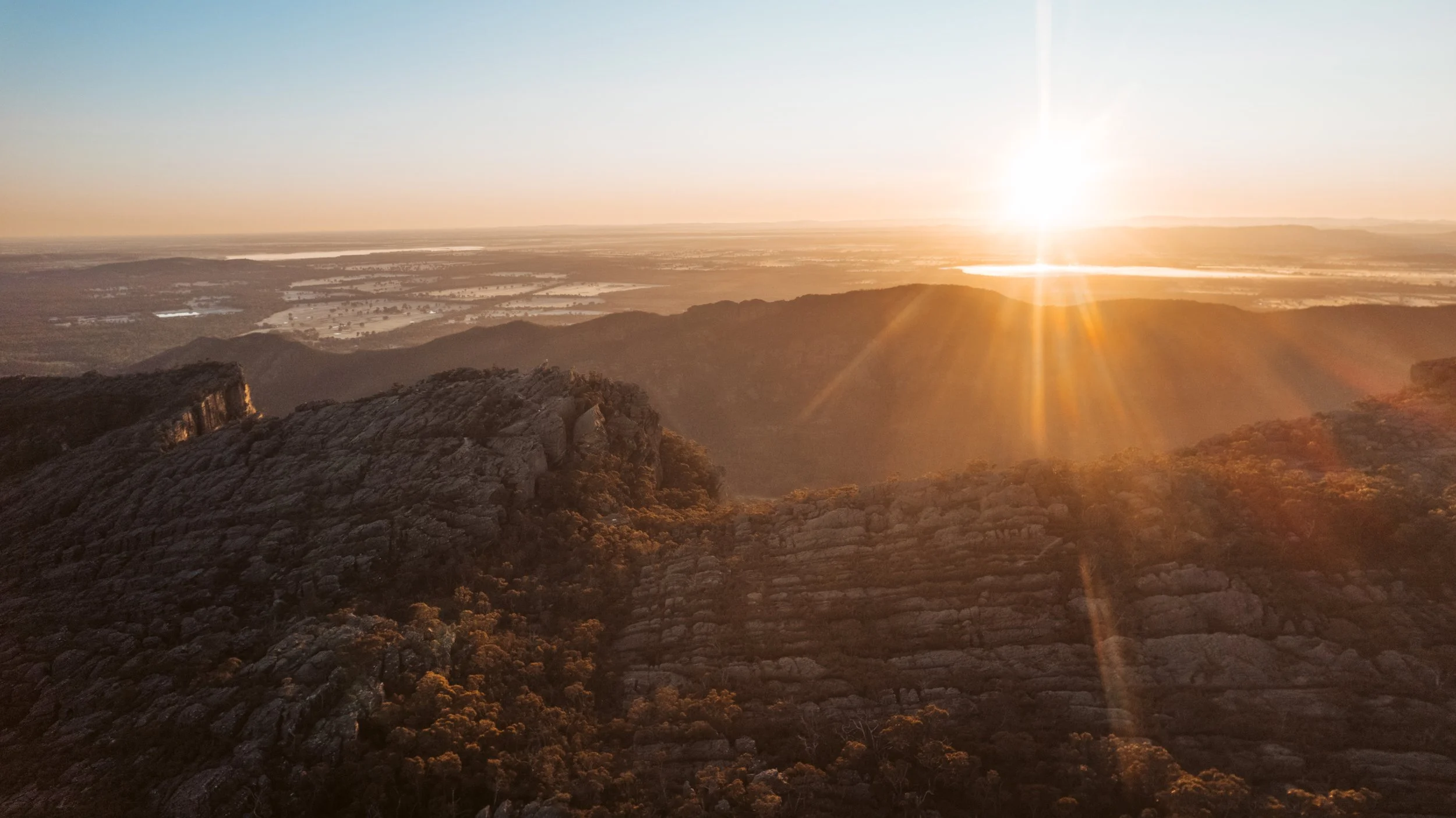 Sunrise over the rugged mountain ranges of Grampians National Park, Victoria.
