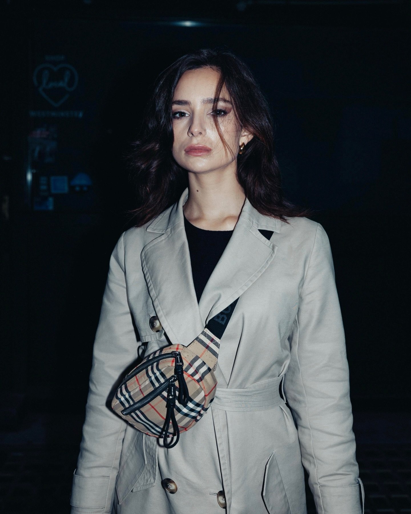 @burberry Weather Continues ☔️

@jh_jpeg 📸 

#ukphotography #ukmodel #burberry #actor