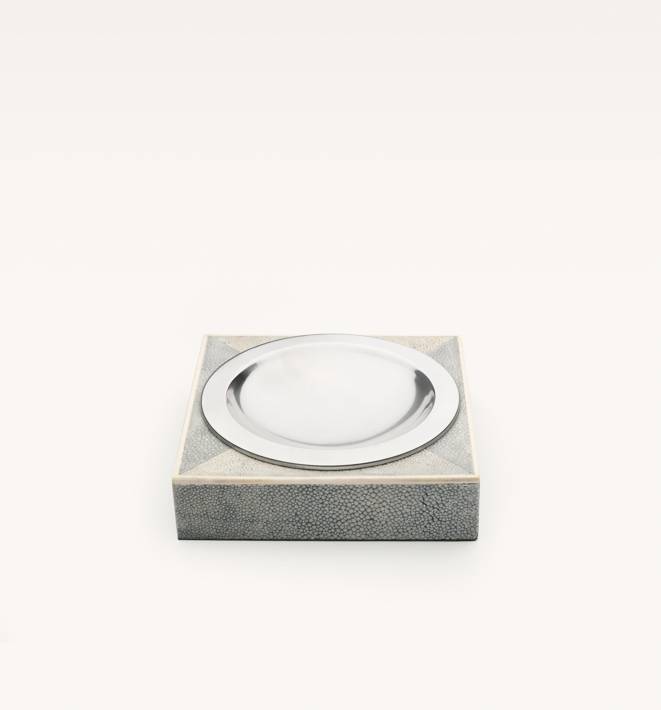 LIZARD_ASHTRAY_040.jpg