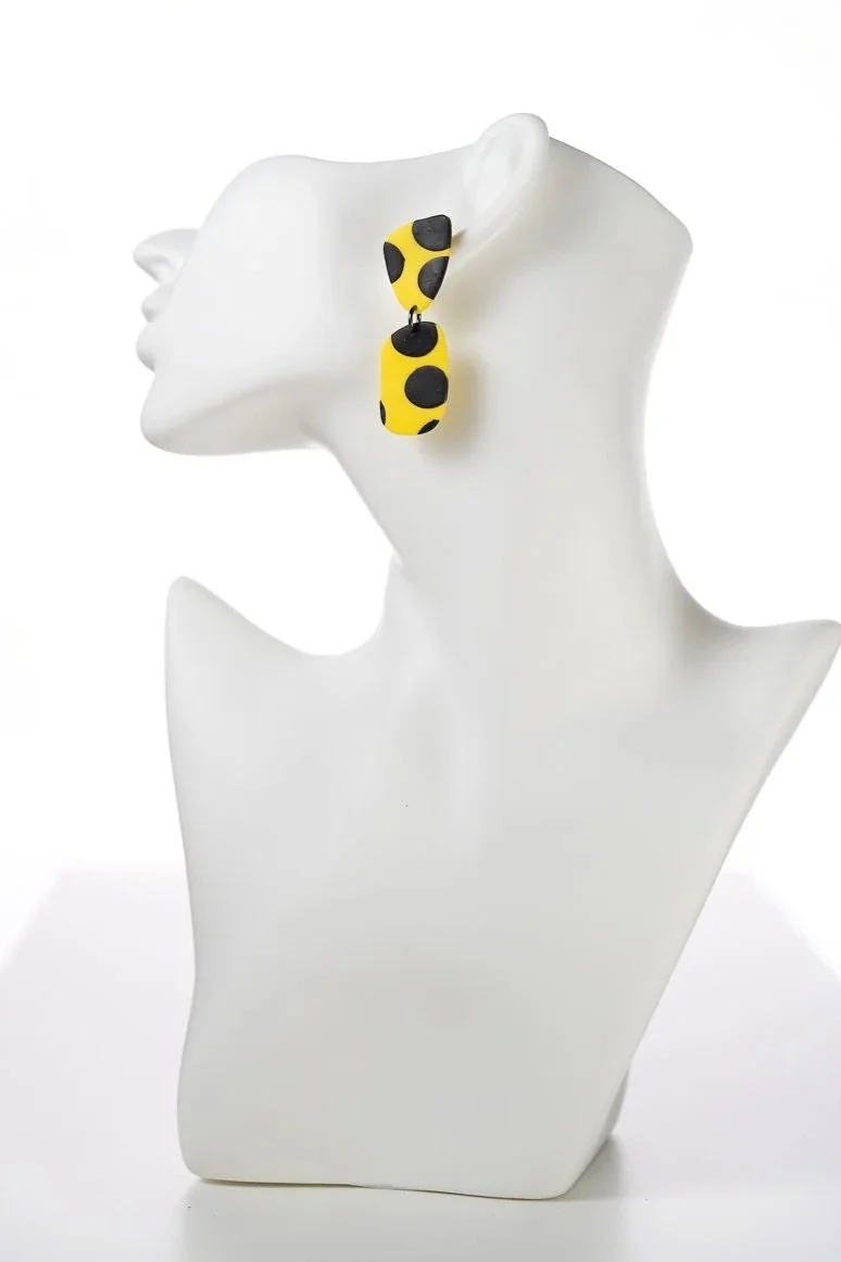 TOTOU+YELLOW+11-MODEL.jpg
