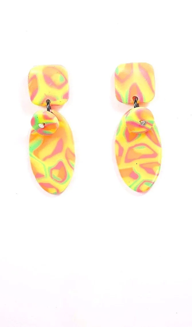 YELLOW 04