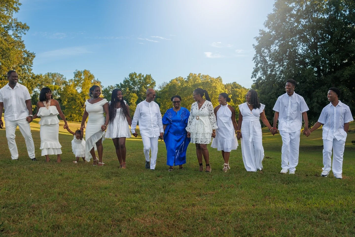 Four generations, one frame, endless memories. ♾️

#Canon #NashvillePhotographer #Nashville #Clarksville #BookNow #LetsShoot #portraitphotography #GraduationSZN #Graduate #NashvilleGraduation #ClarksvilleGraduation #GODOX #AustinPeay #APSU #TSU #TnSt