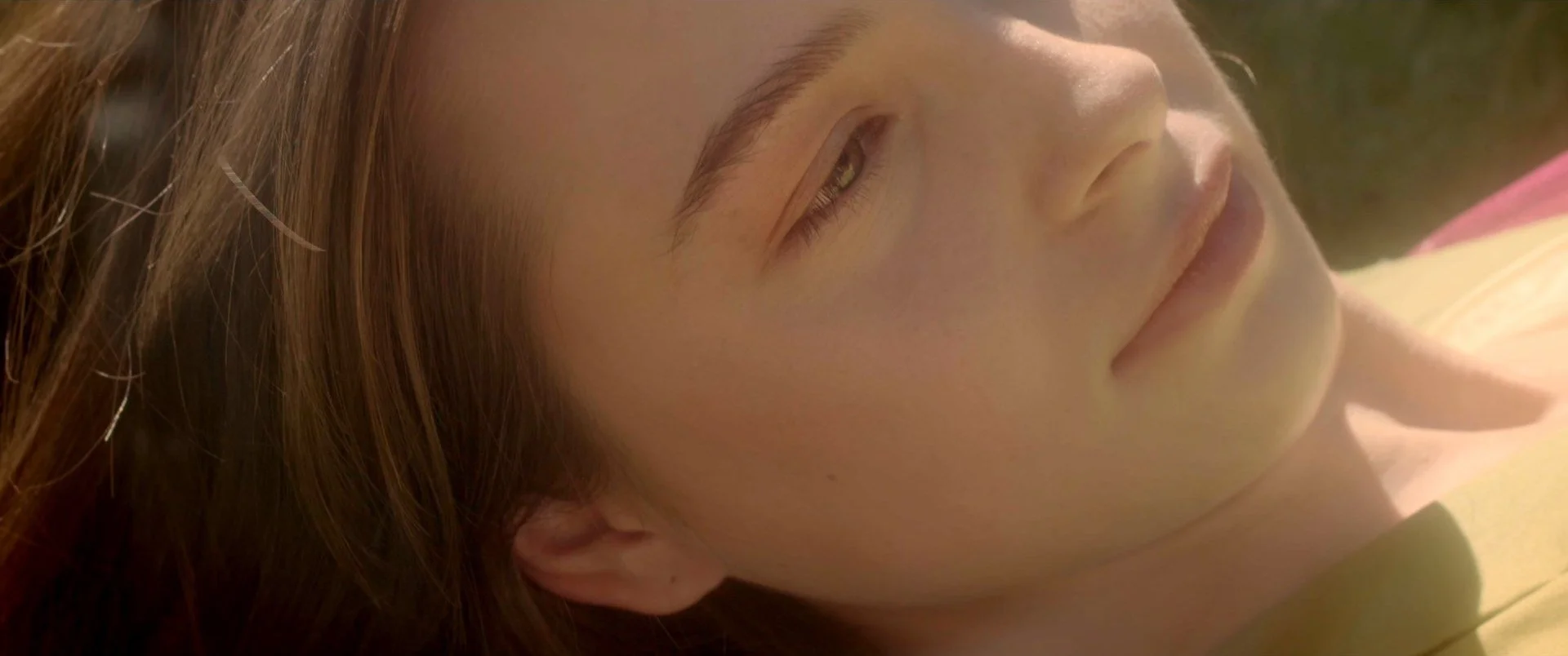 Filmstill „Sedap Malam“, Fashionfilm, Kamera Dorothea Pilz