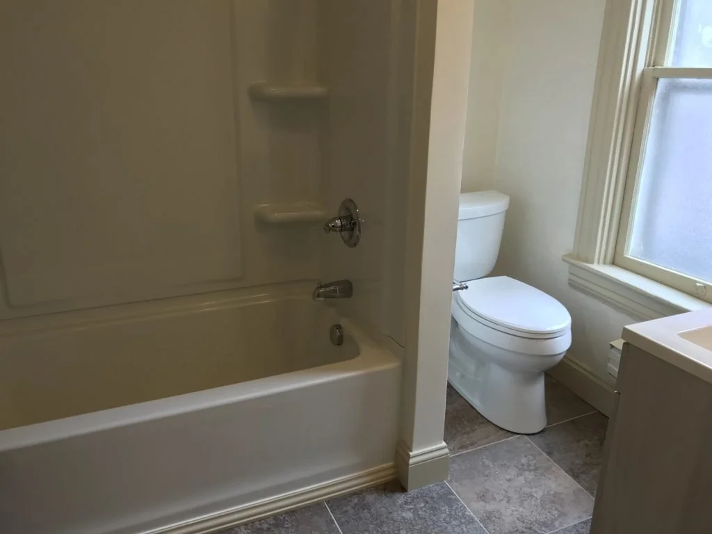 30-South-Lime-Street-5_Bathroom-1024x768.jpg