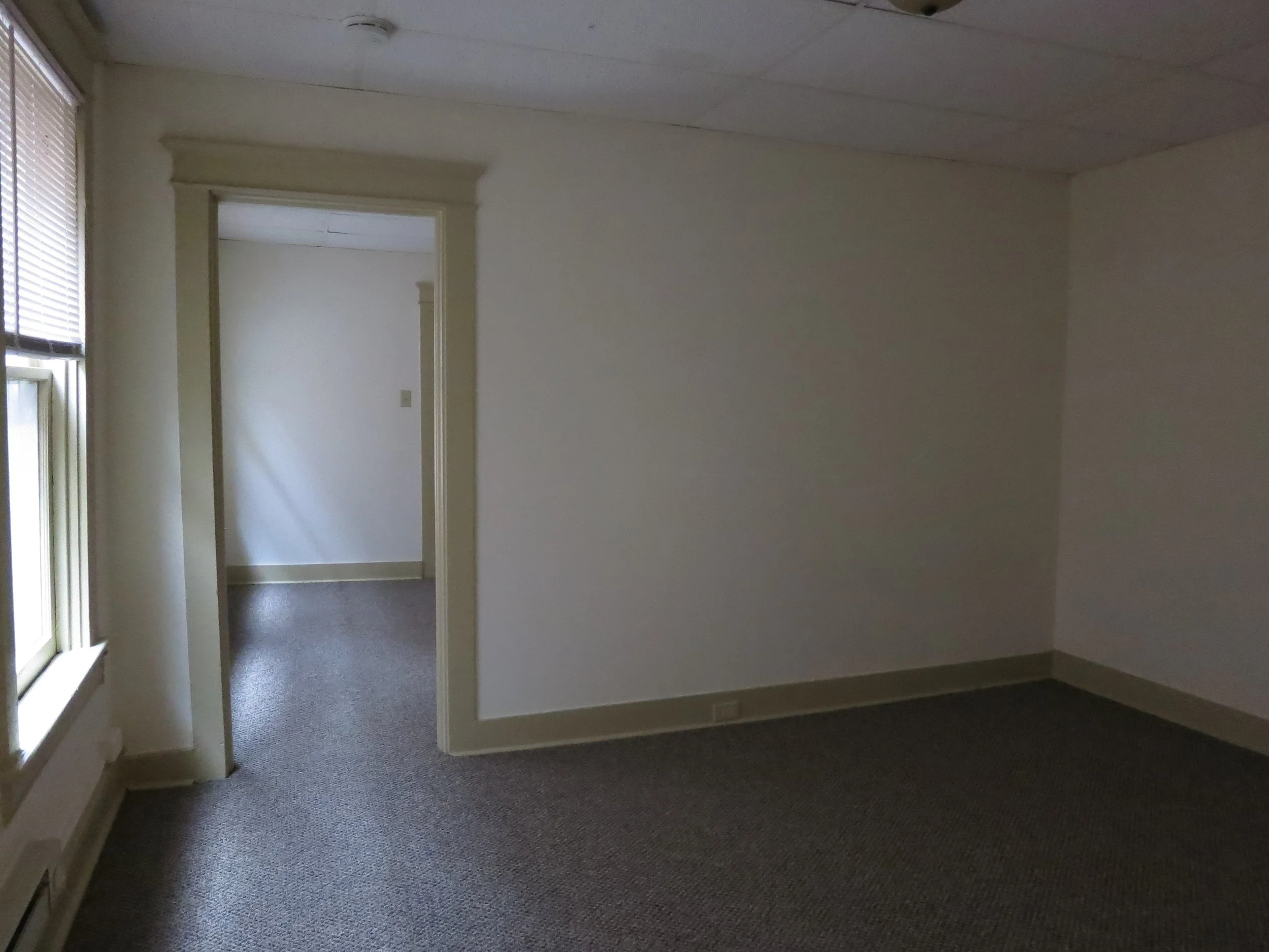 30 South Lime Street #2_Bedroom.JPG