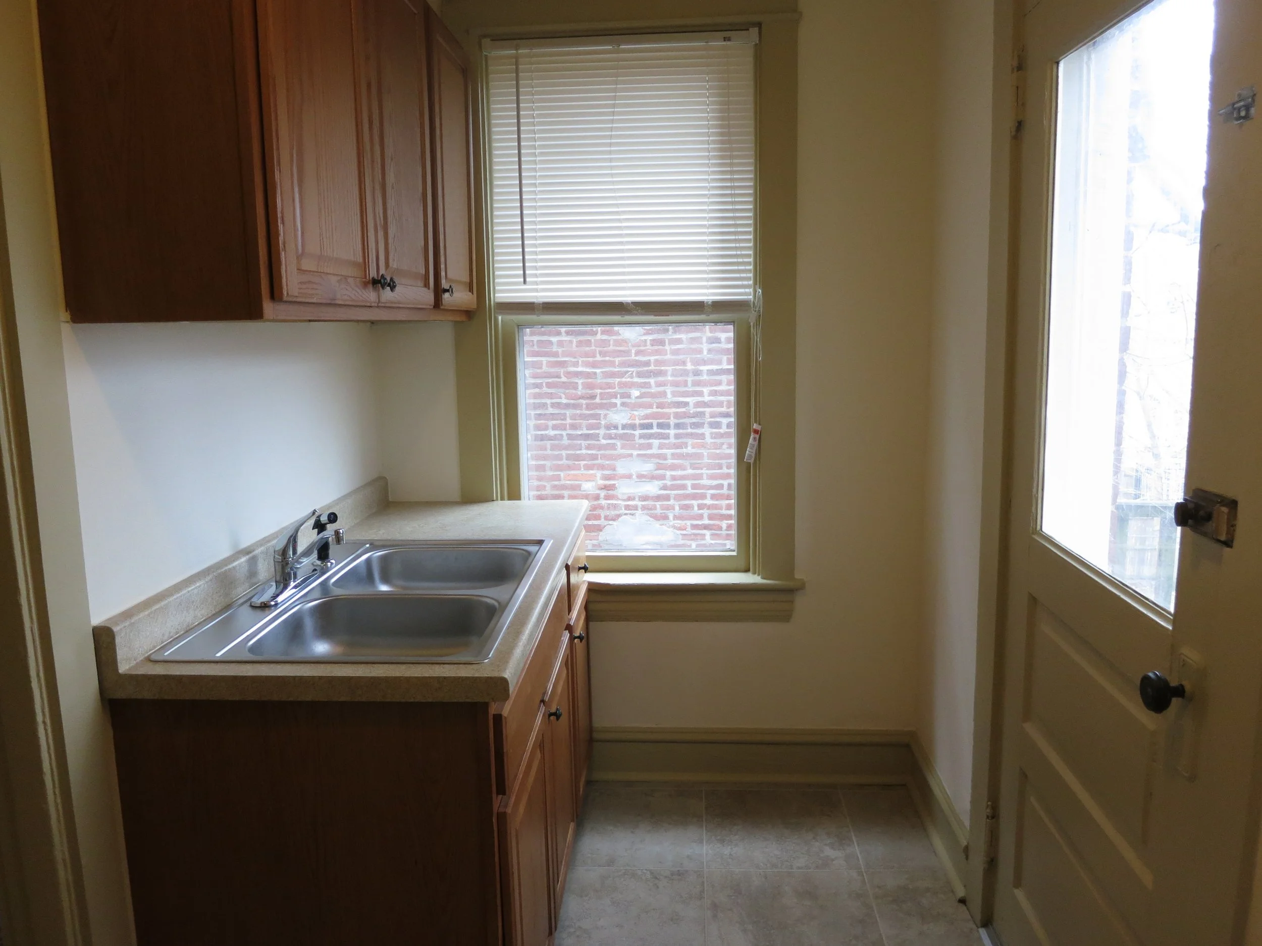 30 South Lime Street #2_Kitchen.JPG