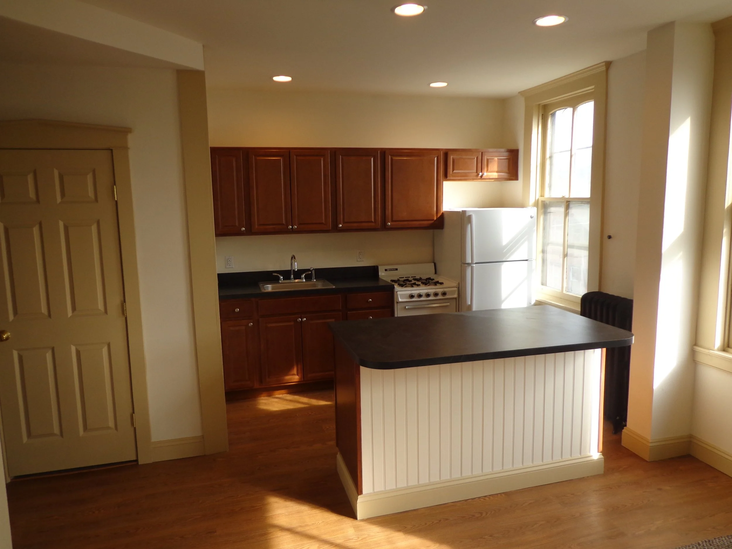 21 E. Walnut, Unit#4