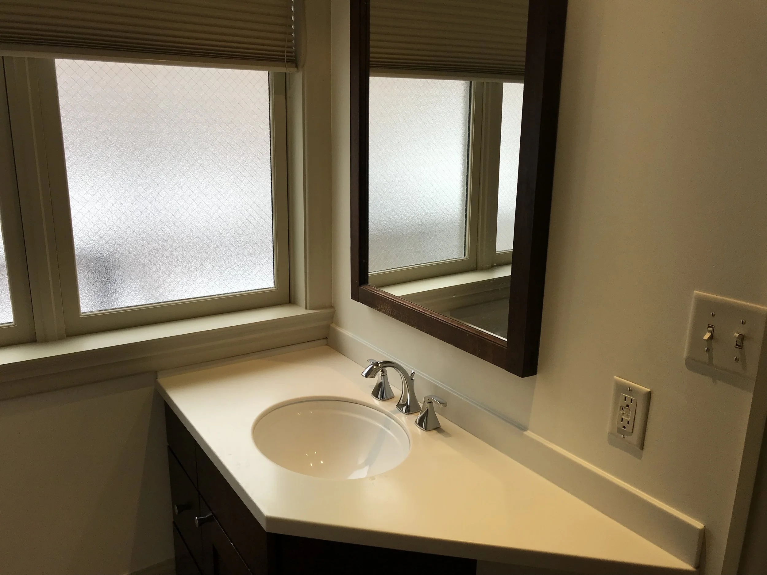 24 West Orange Street 2_vanity.jpg