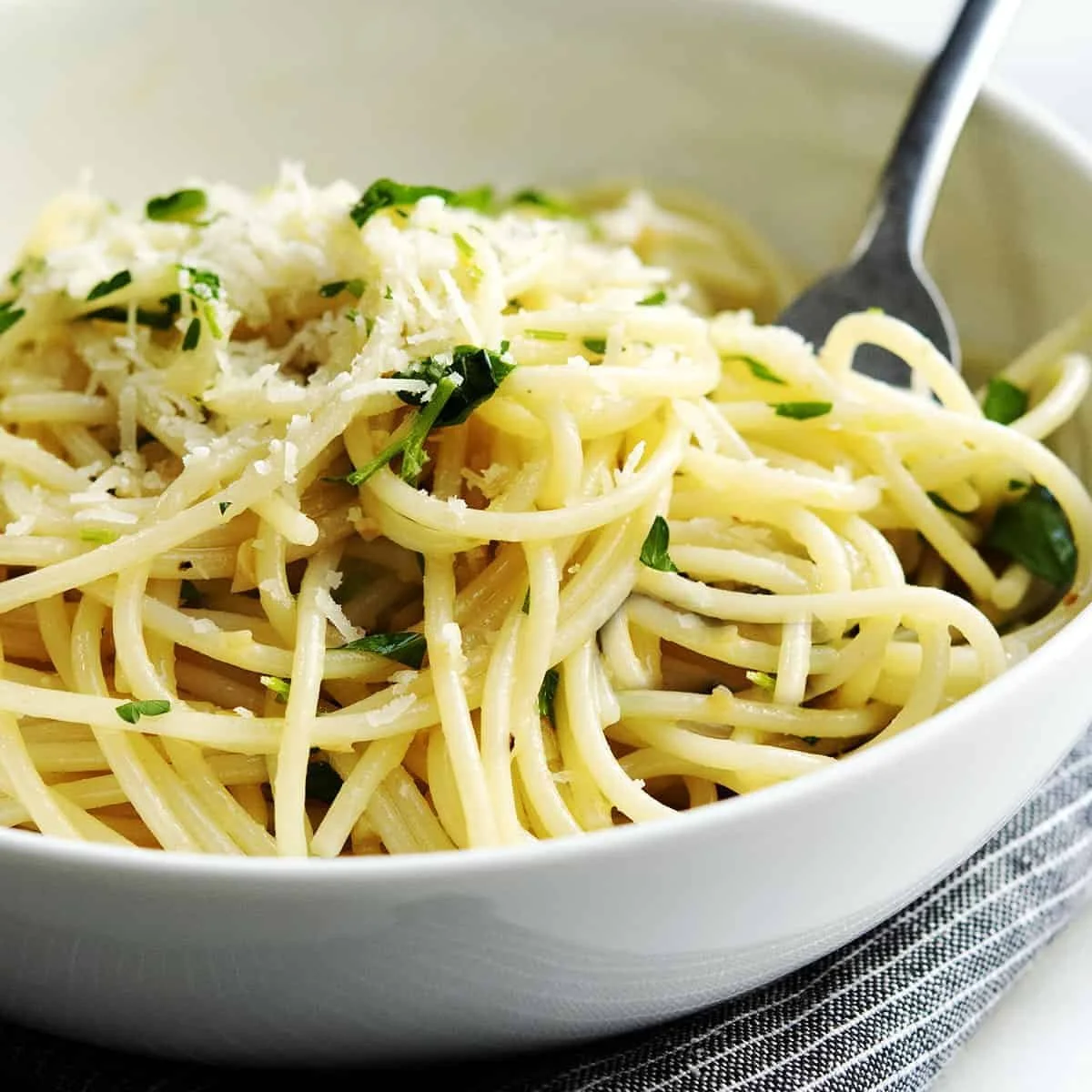 Lemon-Garlic-Pasta-sq.jpg