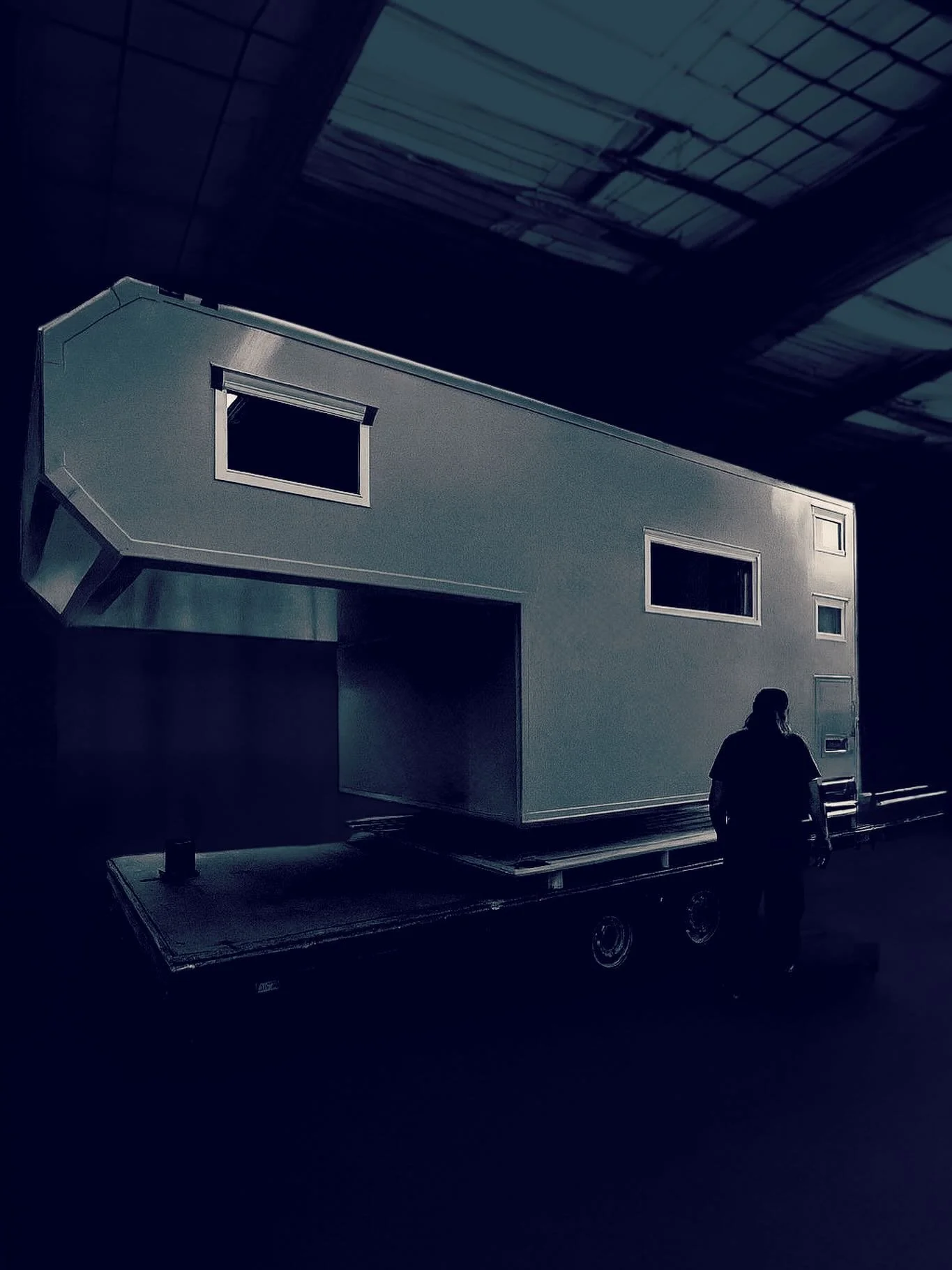 The RREV HD Series. 

#rrev #roamresilient #expeditionbox #expeditionvehicle #rrevhdseries #HD550