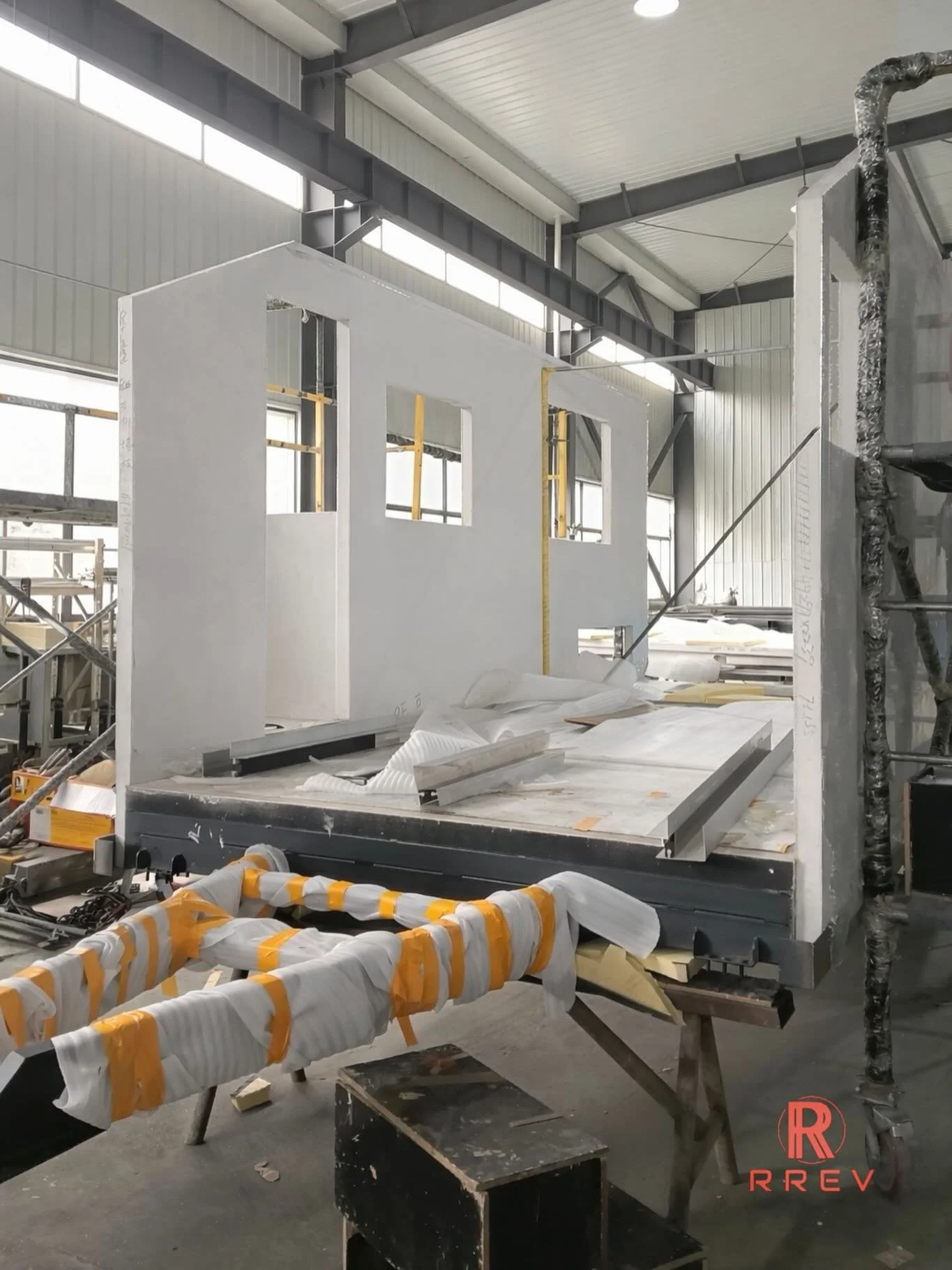 RREV Outland Edition walls are going up. We can&rsquo;t wait to see the small, bad basecamp out in the wild. 

#rrev #roamresilient #outlandedition #expeditiontrailer #offgrid