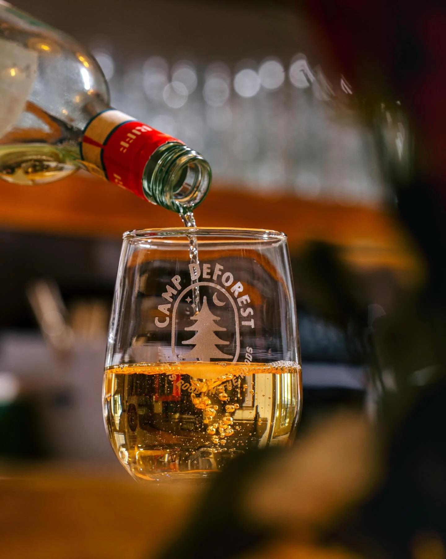 Happy Valentine&rsquo;s Day! @campdeforestme @lanternbar @happytrailsmaine #valentines #happy #love #romance #maine