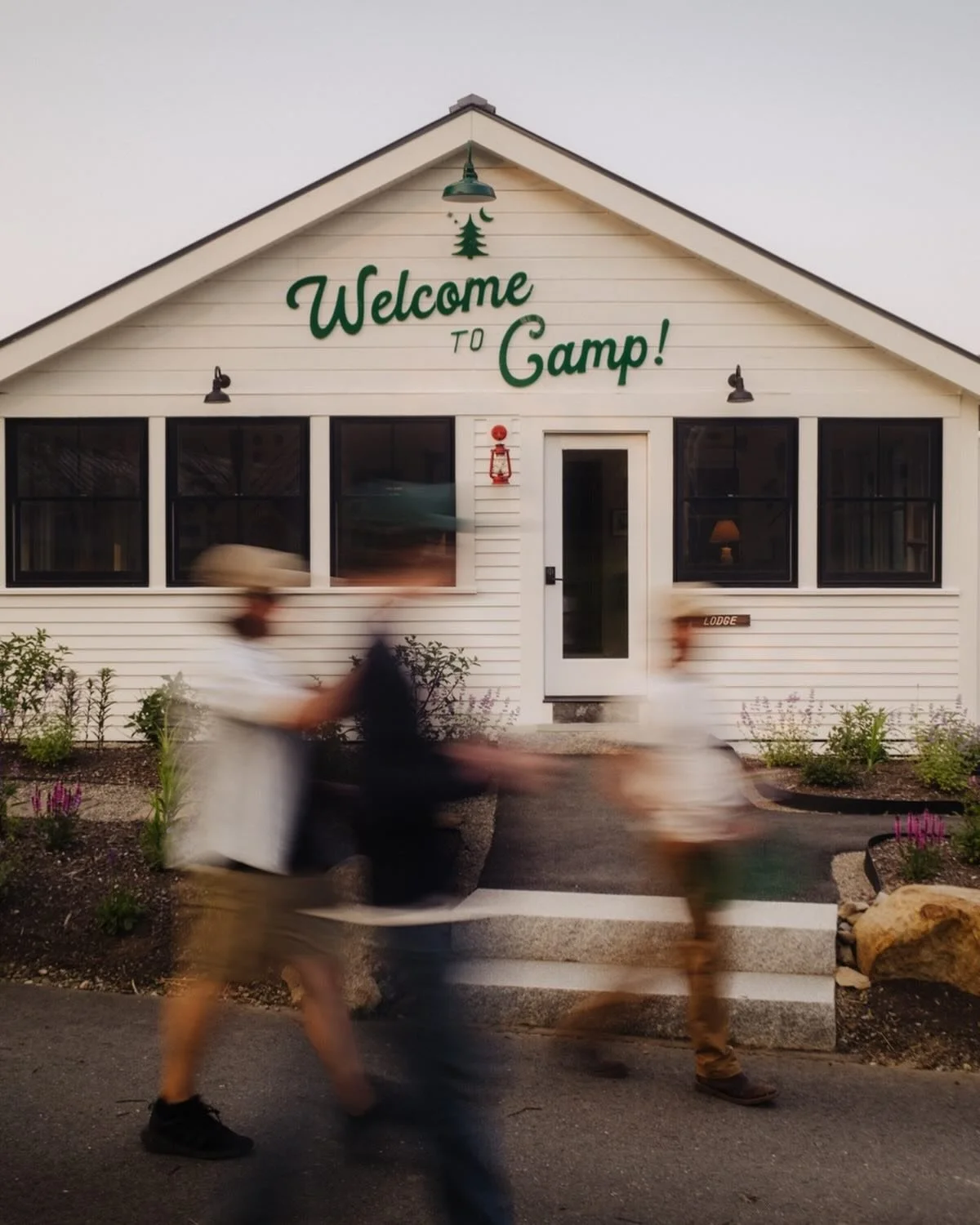 Spring is coming sooner than you think! Hurry and book today for a cool sunny spring at Camp DeForest! @campdeforestme @lanternbar @happytrailsmaine #maine #summercamp #happyplace #vacationland