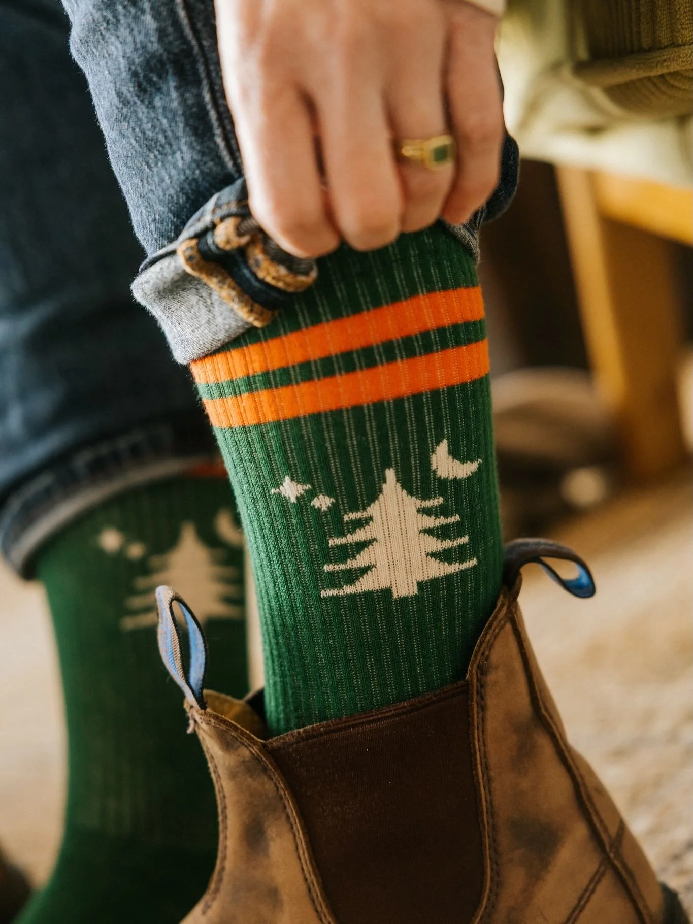 The best accessory for mud season! A dry pair of socks, the little luxuries in life go a long way! @campdeforestme #camplife #maine #vacationland #happyplace #springstyle