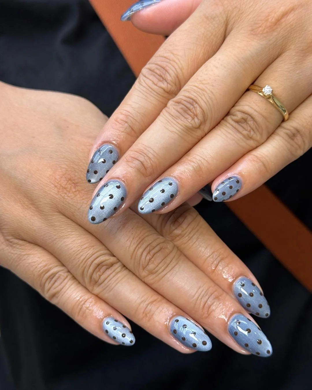Inspiration Cat Eye 🐈&zwj;⬛

#mtl #nailsmontr&eacute;al #onglesmontr&eacute;al #onglemtl #montrealongles #montrealnailsalon ##montrealnailtech #montrealnailartist #montralnails
