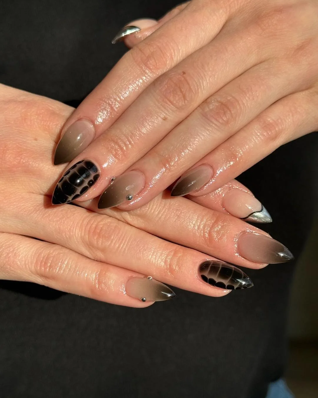 🖤 by Maze 

#NailSalon #NailTechnicianmtl #MontrealNails #MontrealBeauty #MontrealSalon #PlateauMontRoyal #MontrealLife #MontrealStyle #MTLBeauty #Acrylic #BioGelNails #GelXNails #SalonDeManucure #mtlnailtech #nailsmontreal
#manucuremtl #OnglesMontr