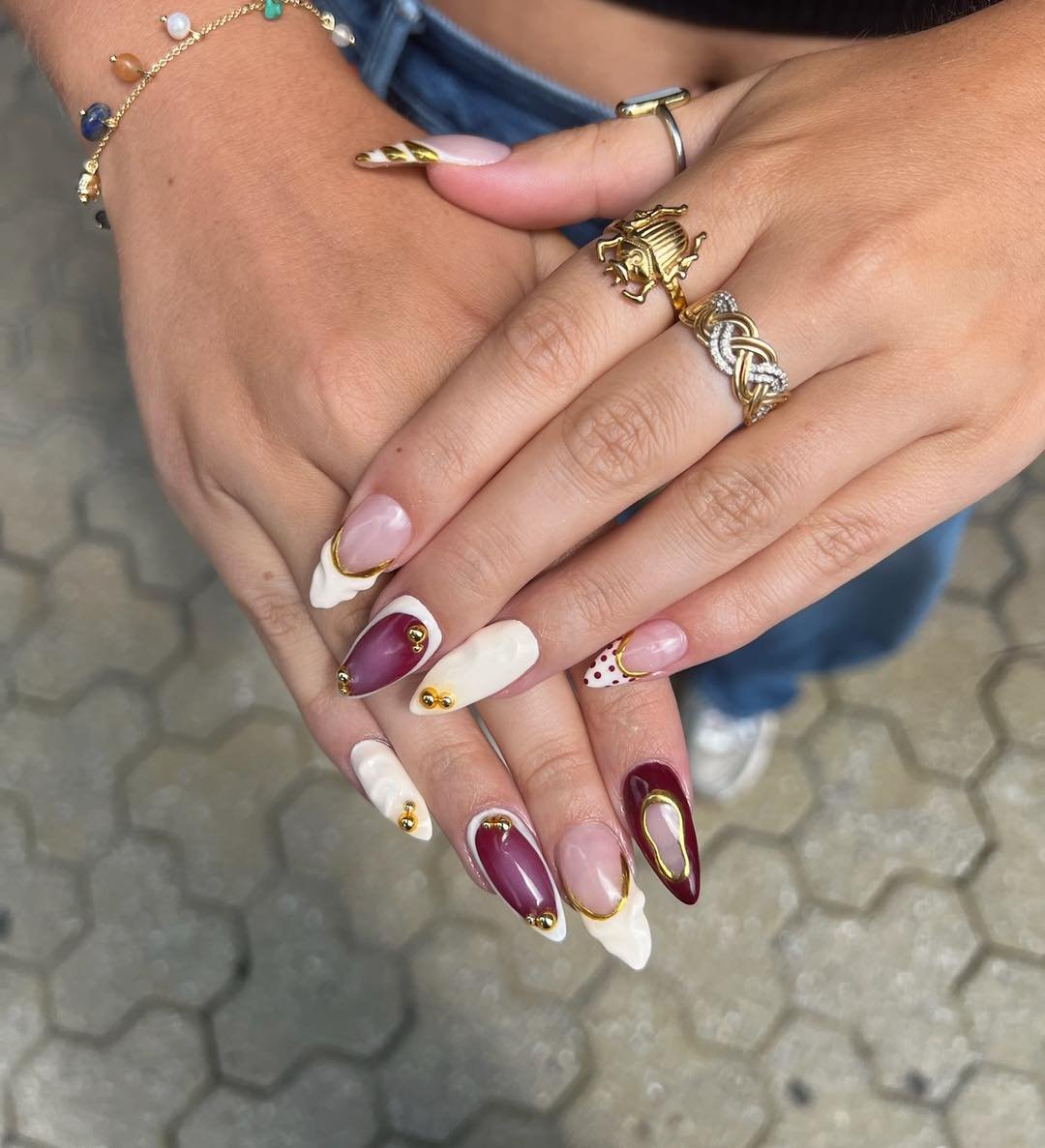 Par Christelle 🤍

#mtl #nailsmontr&eacute;al #onglesmontr&eacute;al #onglemtl #montrealongles #montrealnailsalon ##montrealnailtech #montrealnailartist #montralnails