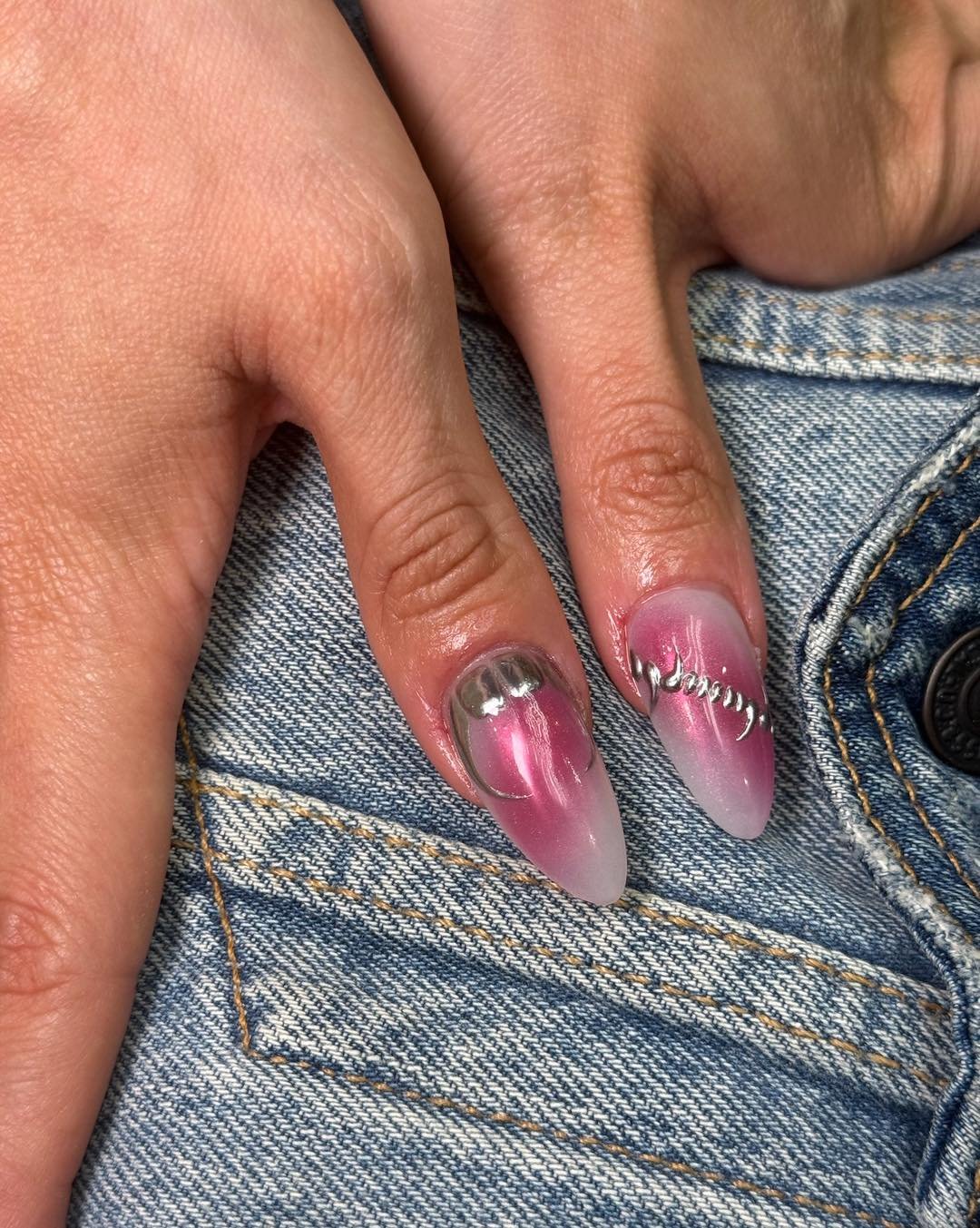 Don&rsquo;t forget the thumbs 🫶🏻

#mtl #nailsmontr&eacute;al #onglesmontr&eacute;al #onglemtl #montrealongles #montrealnailsalon ##montrealnailtech #montrealnailartist #montrealnails