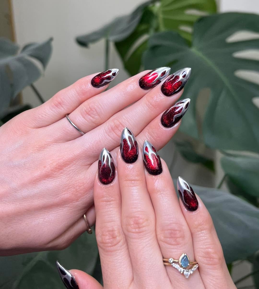❤️&zwj;🔥

#mtl #nailsmontr&eacute;al #onglesmontr&eacute;al #onglemtl #montrealongles #montrealnailsalon ##montrealnailtech #montrealnailartist #montrealnails