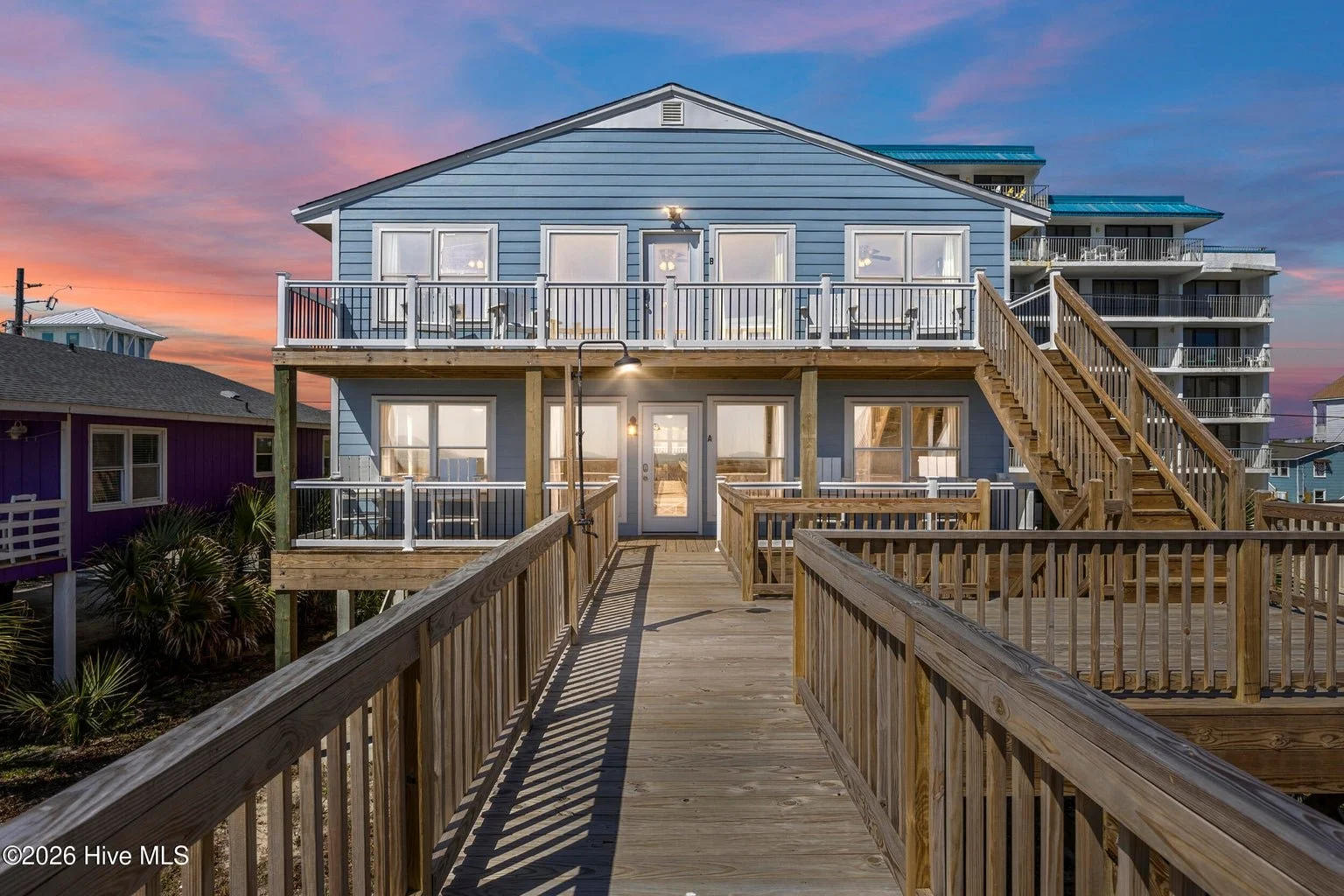 905 Carolina Beach Avenue S
Carolina Beach, NC 28428  
$1,800,000
