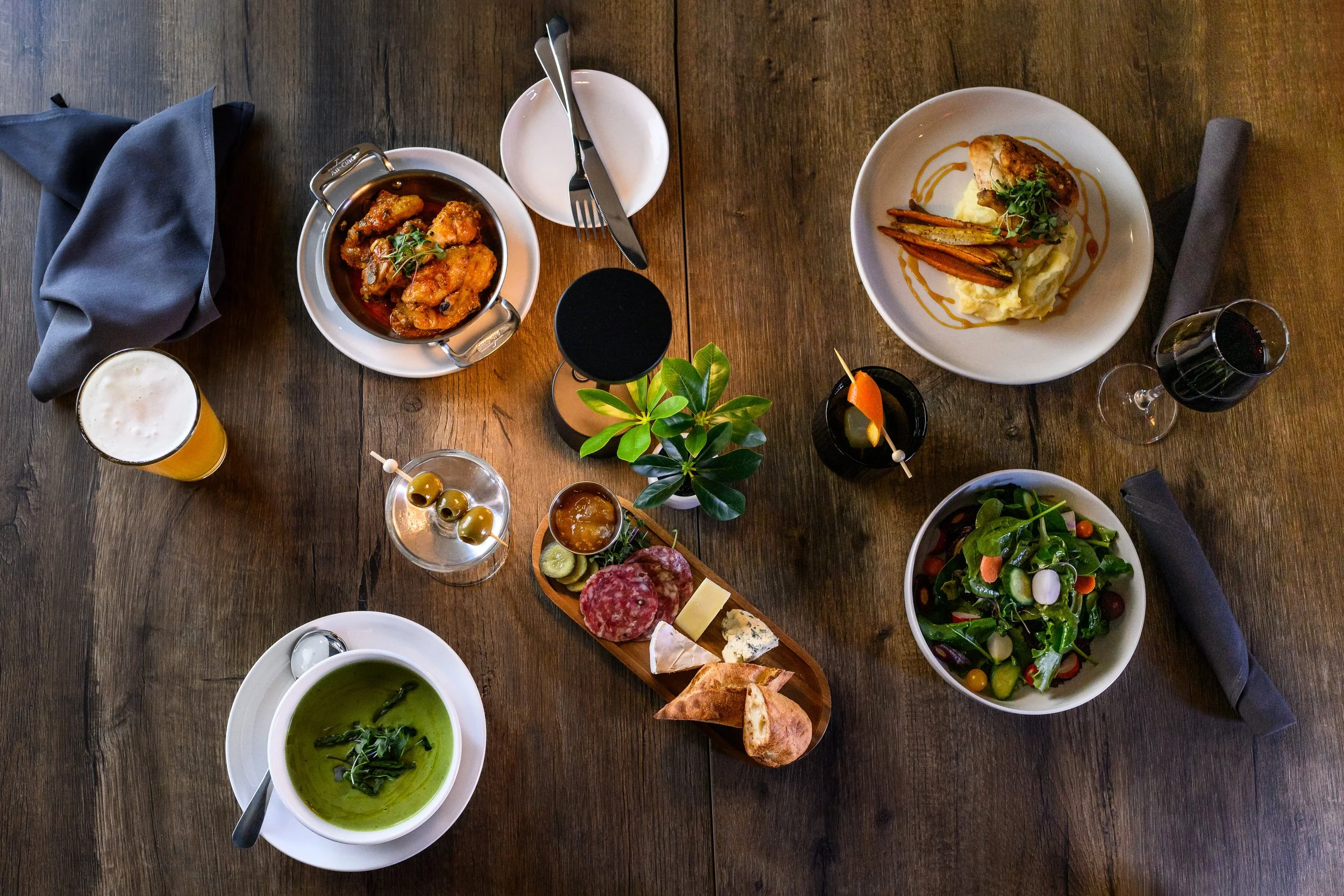 Common Table | Cheshire, MA