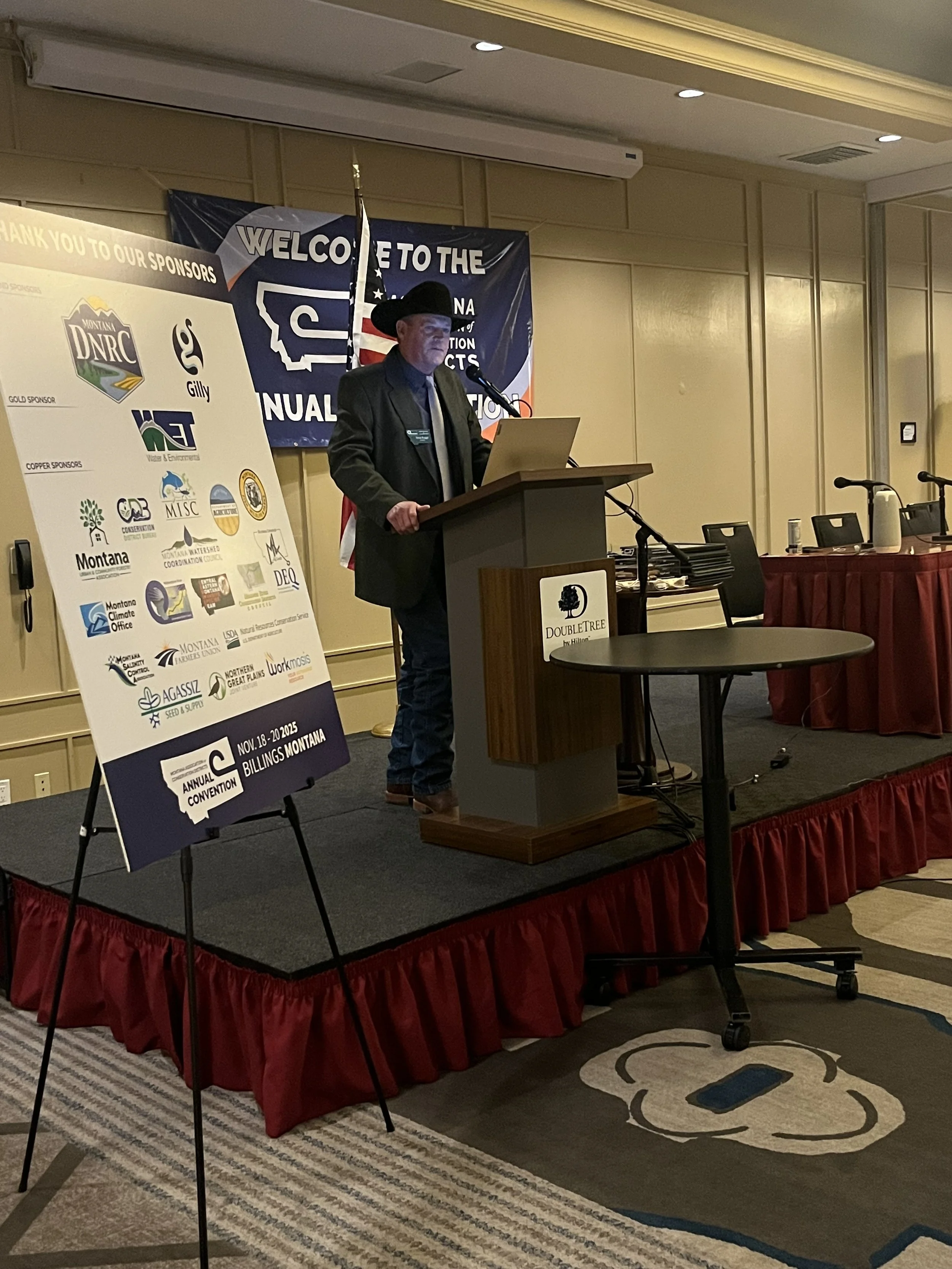 Dean Rogge giving his final speech as the MACD President after two terms at the 2025 MACD Convention 