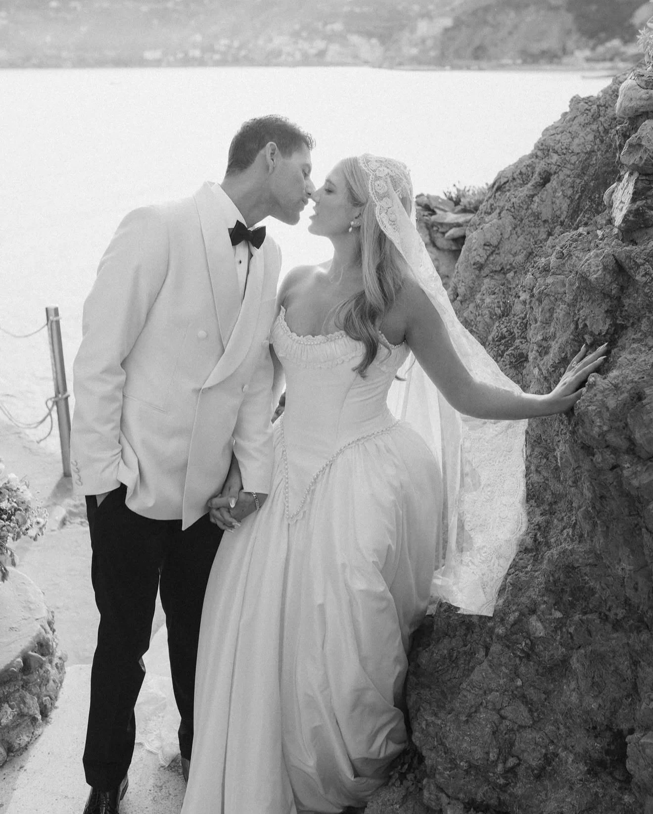 Real Bride Spotlight &middot; Camrynn &middot; 5.20.2025

Venue @ristorantetorrenormanna
Photography @alexanderjorden
Videography @alexanderjorden
Second photographer @sierrakphotos
Planner @storiamiaevents
Florals @lucianorizzi
Custom Dress @joandom