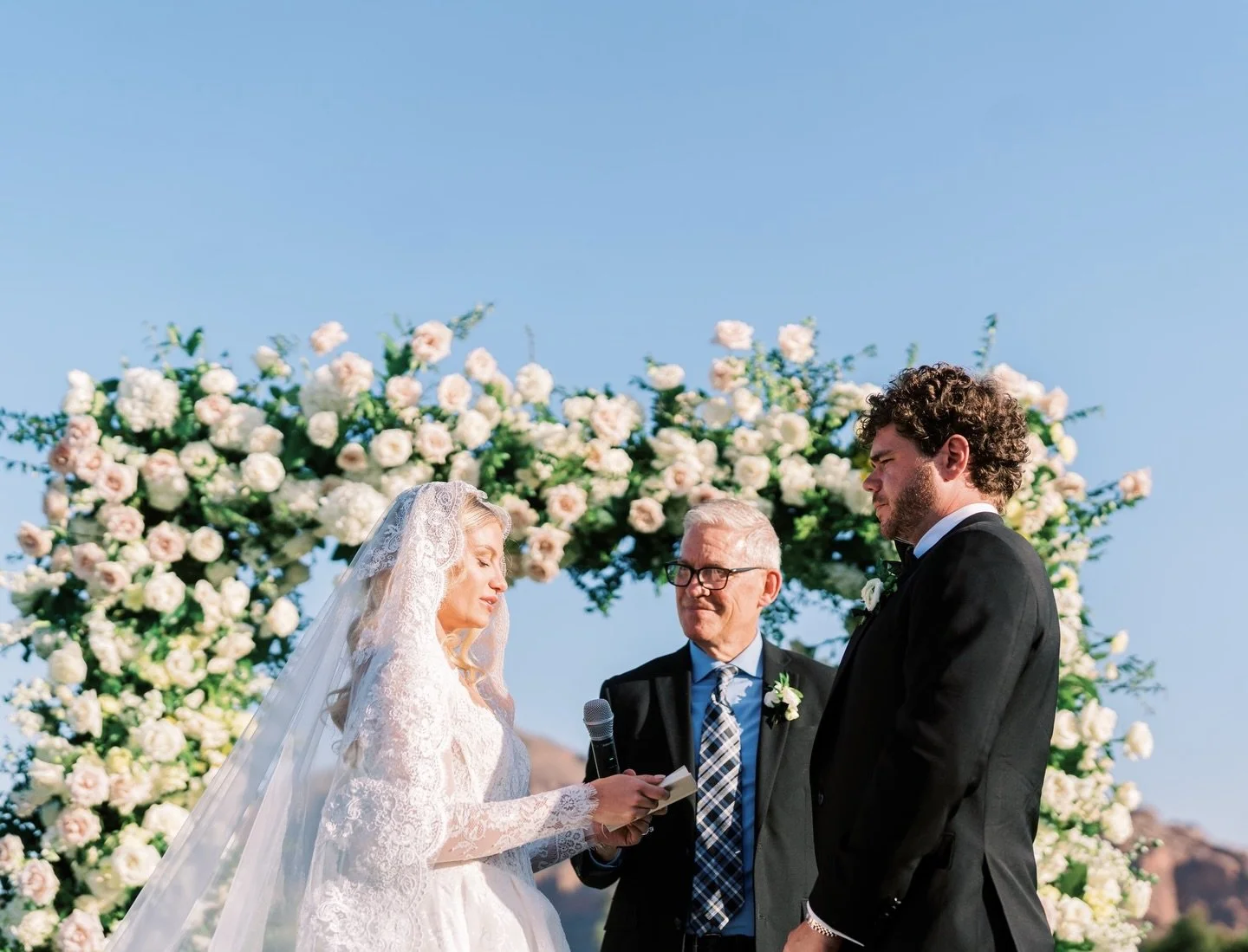 The moment the words become forever 🤍

Bride: @beccarhoover 
Planning and Design: @imoni_events 
Lead Planner: @sarrahgaboury 
Venue: @paradisevalleycountryclub 
Floral Designer: @carteblanchedesign 
Photography: @maryclaire_photography 
Videography