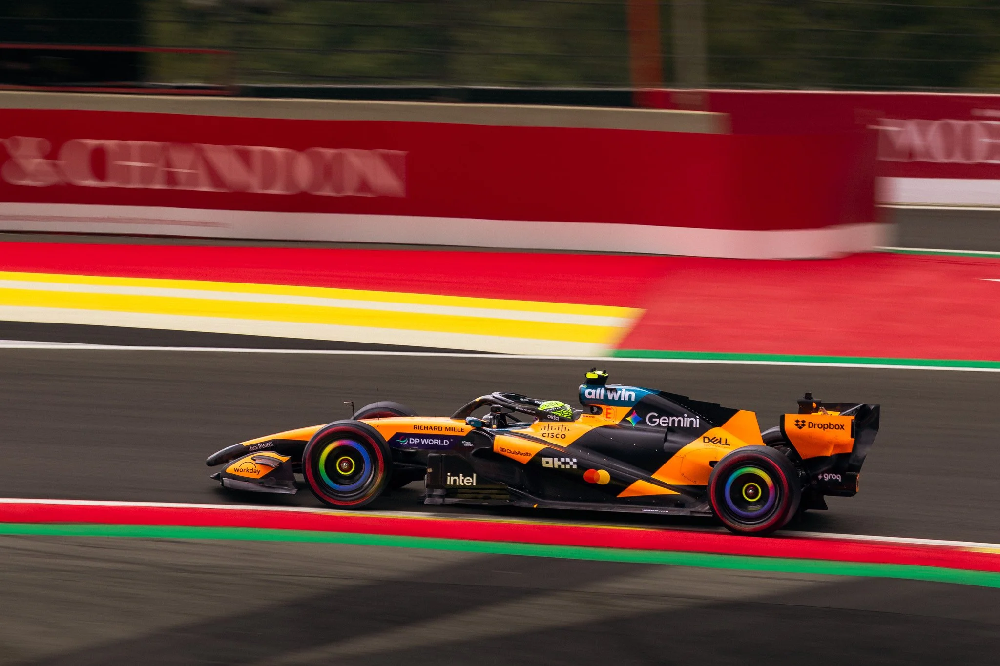 SPA GP F1 FP1 MCL4-1.jpg