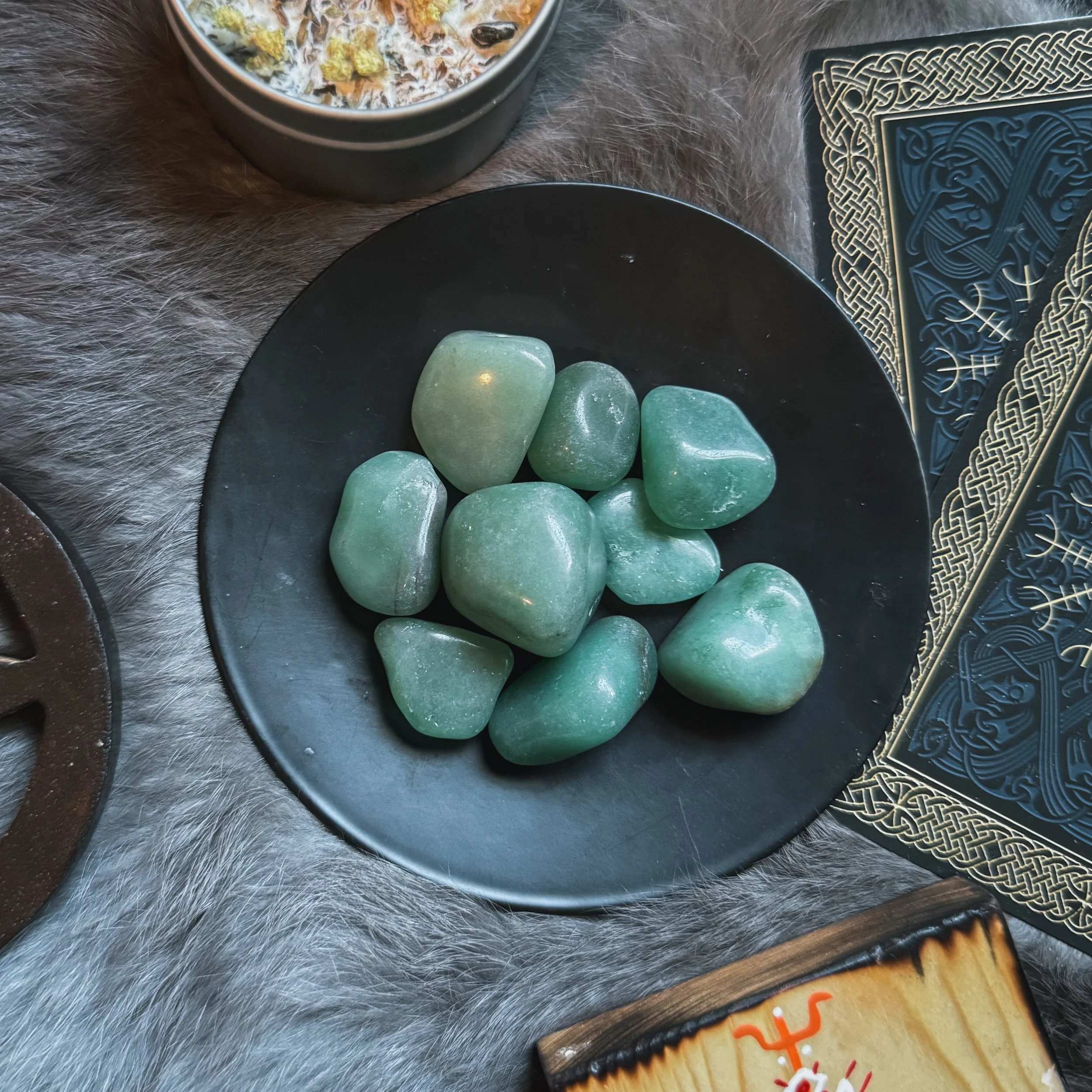 tumbled-green-aventurine-lunar-haven-mystic-02.jpg