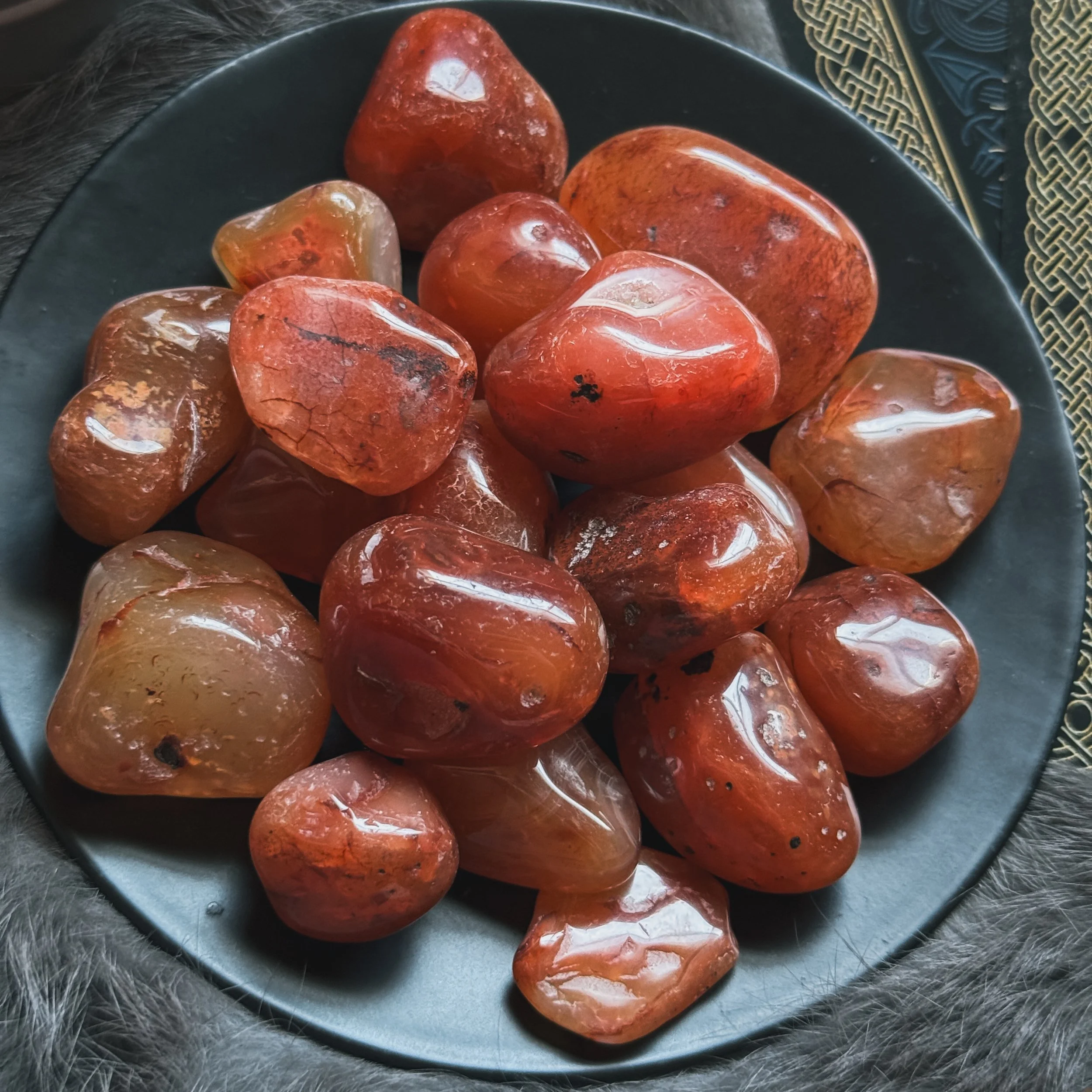 tumbled-carnelian-lunar-haven-mystic-05.jpg