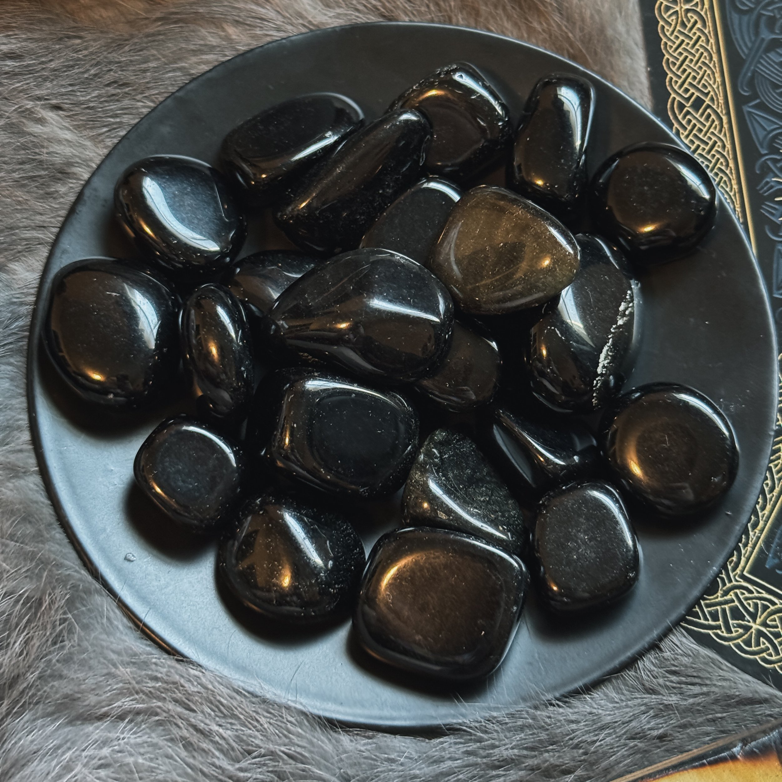 tumbled-obsidian-lunar-haven-mystic-04.jpg