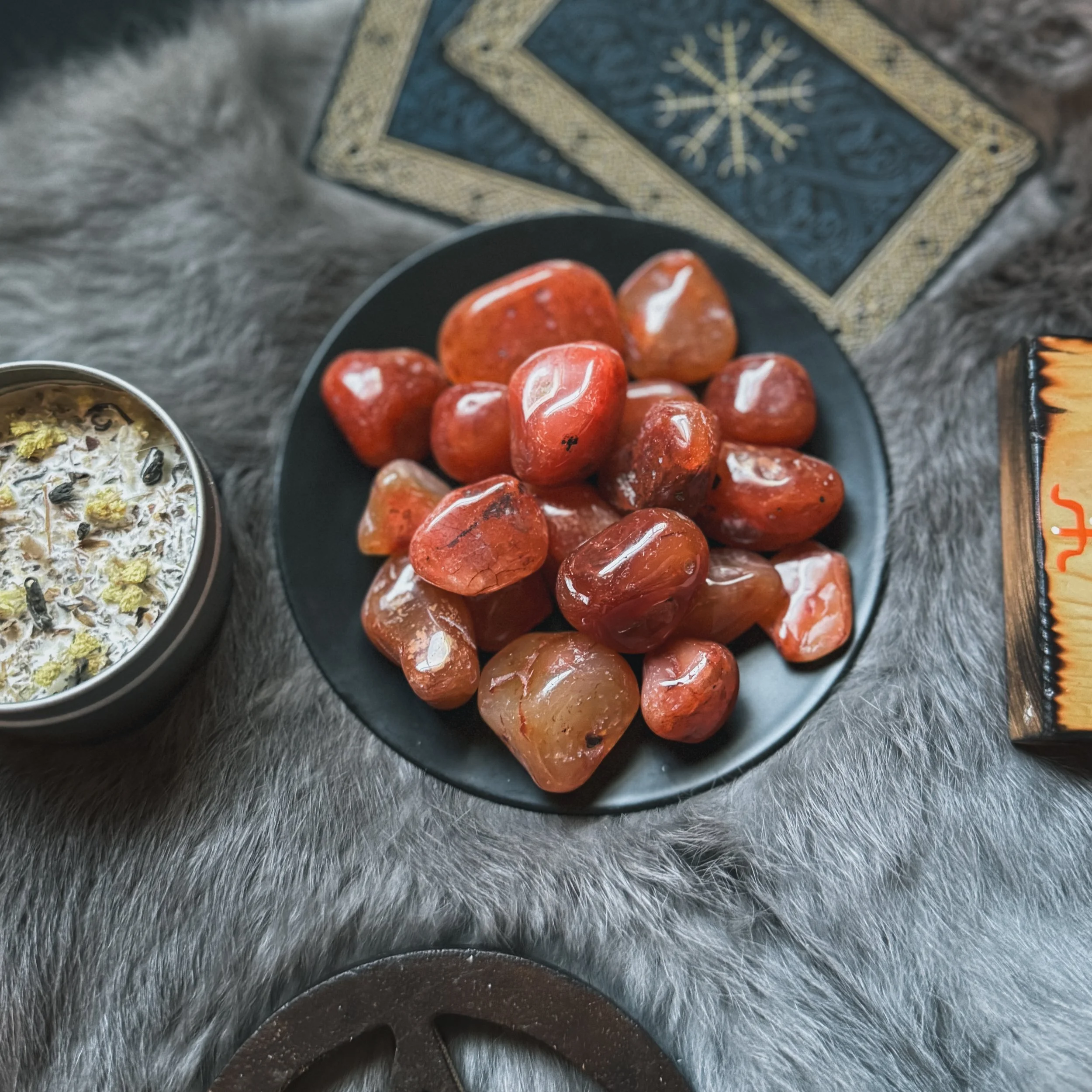 tumbled-carnelian-lunar-haven-mystic-02.jpg