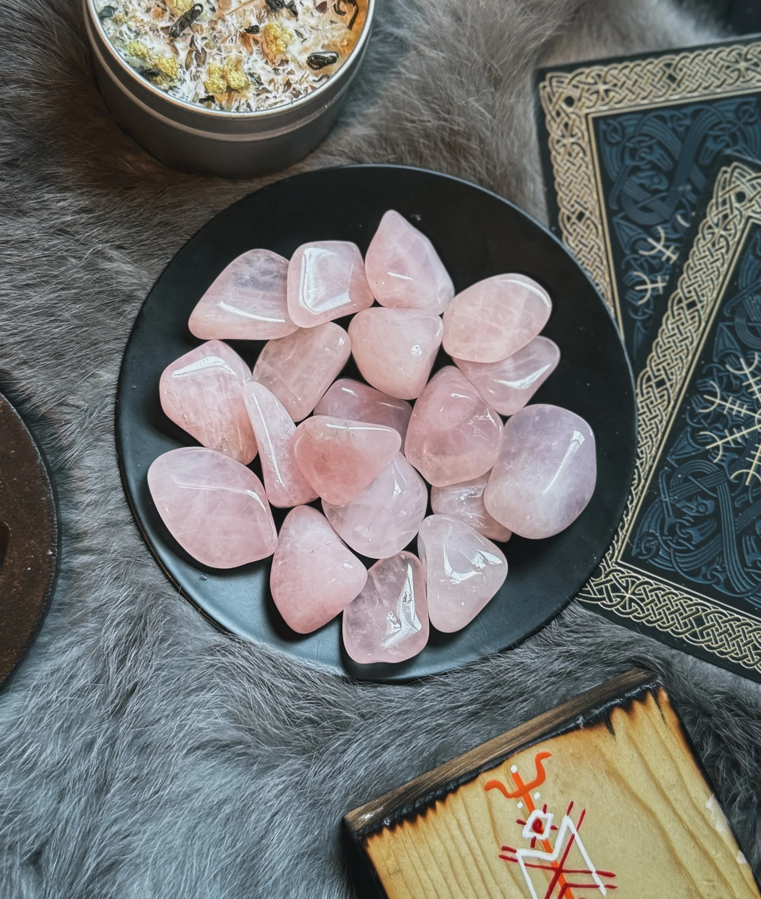 tumbled-rose-quartz-lunar-haven-mystic-03.jpg