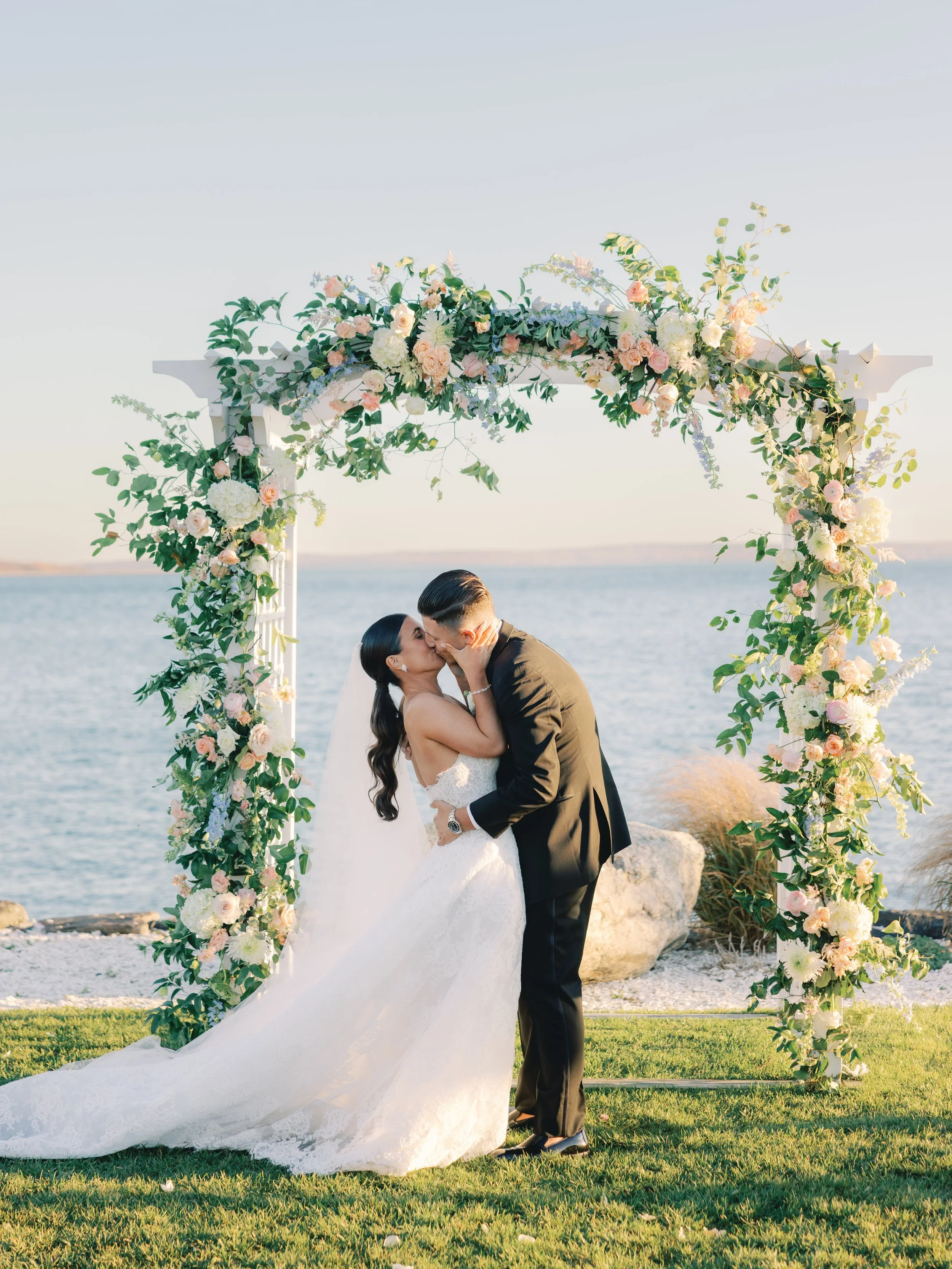 Alexandra + Anthony_Peconic Bay Yacht ClubWedding_0890.jpg