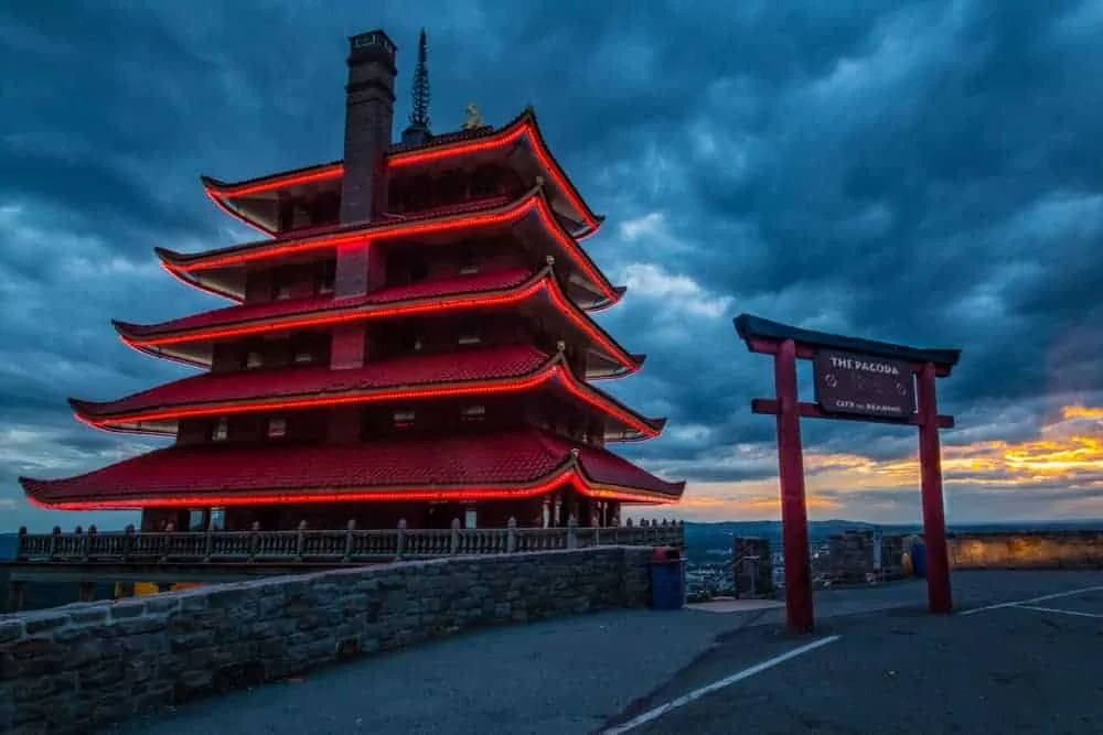 Reading-Pagoda-5707.jpg